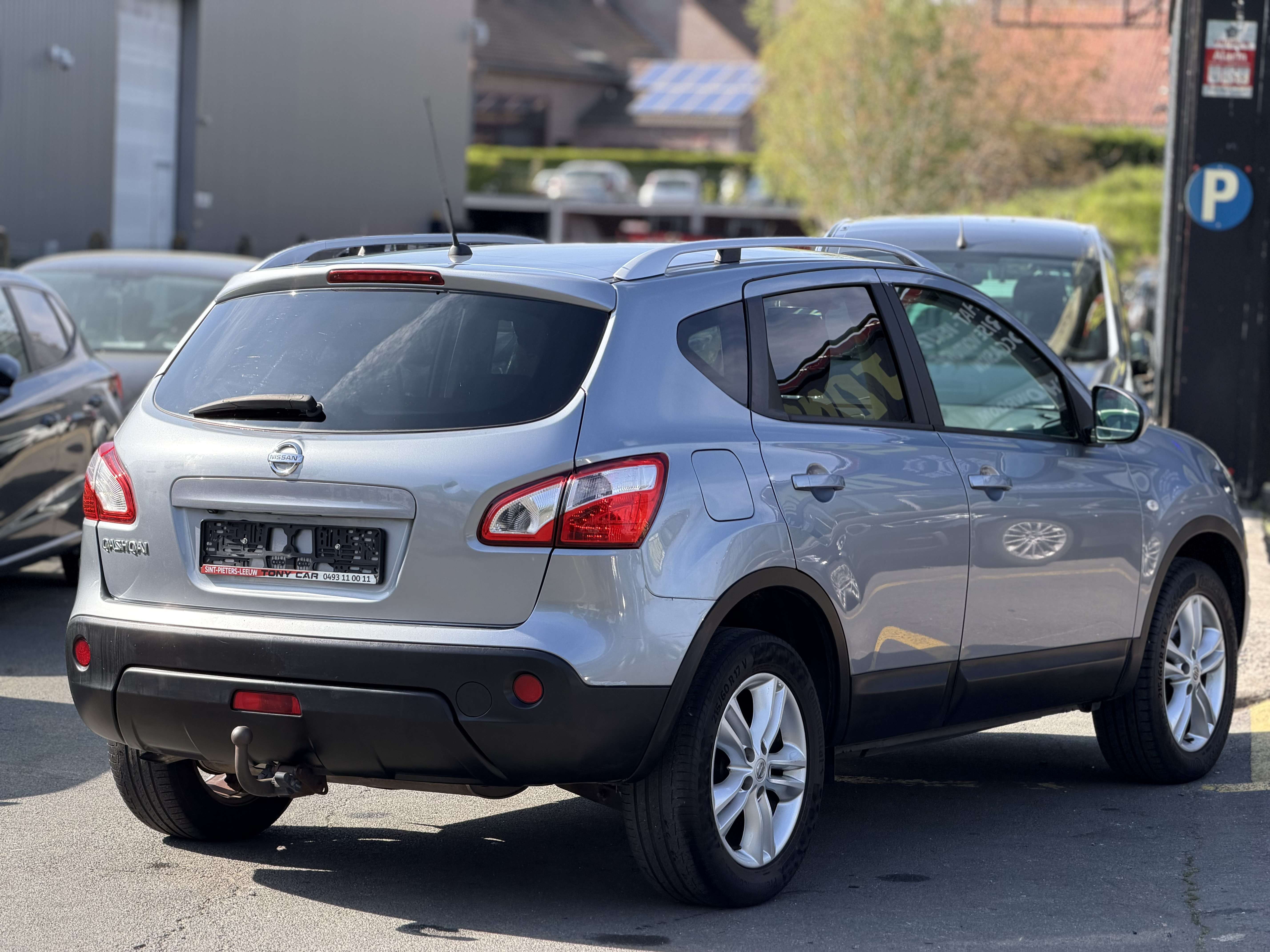 Nissan Qashqai 1.6i*NAVI*CAMERA*PANO*BT*USB* Garantie 12 Mois