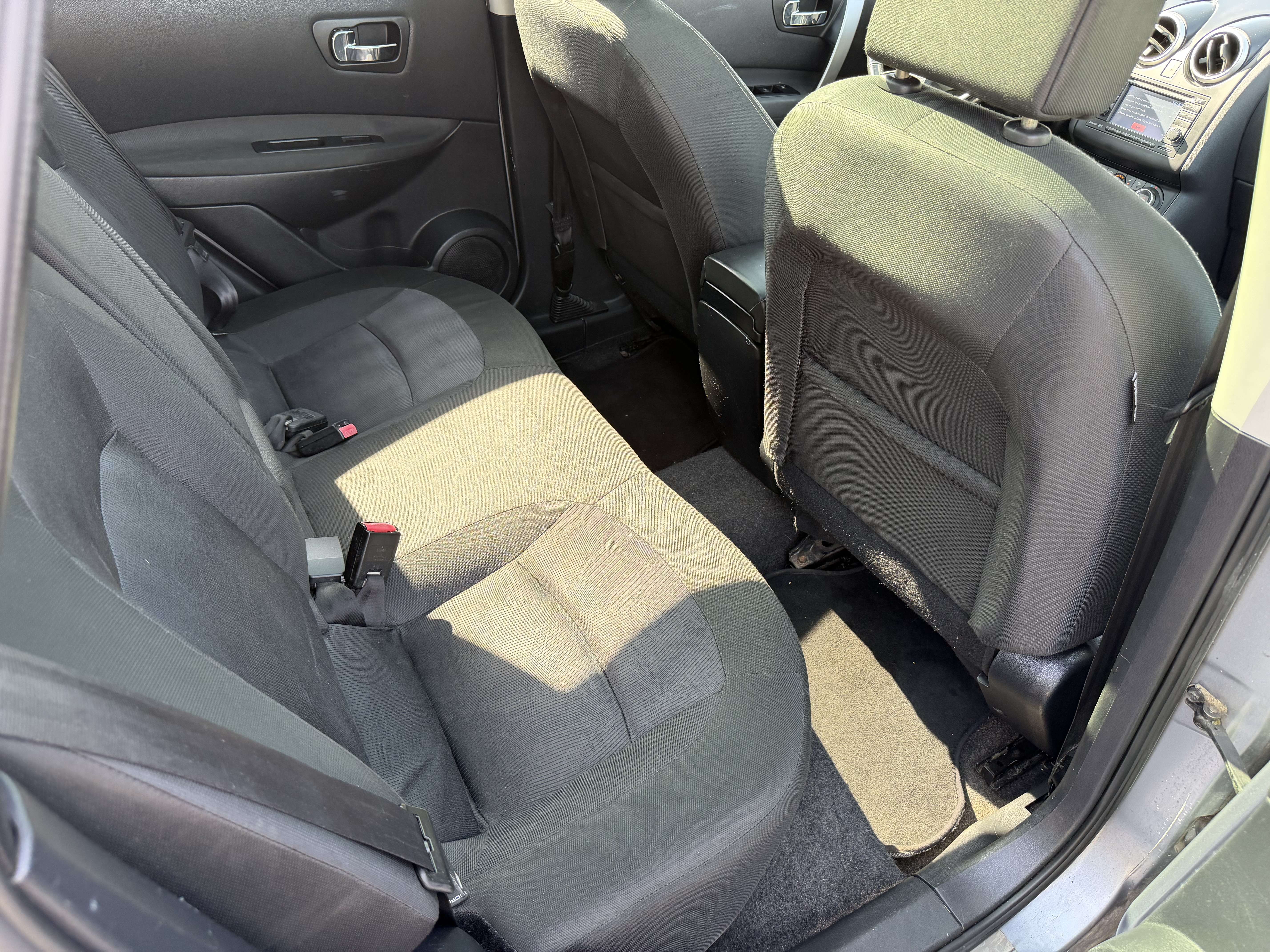 Nissan Qashqai 1.6i*NAVI*CAMERA*PANO*BT*USB* Garantie 12 Mois