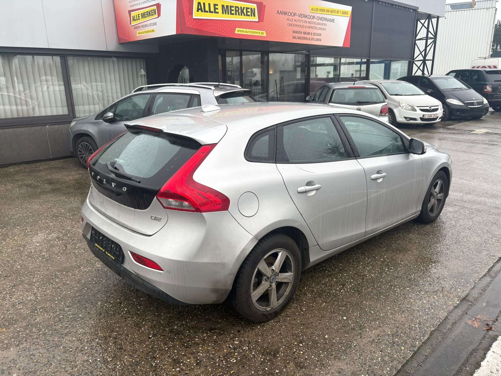 Volvo V40 1.6 D2 Momentum/BJ. 2013/KM.158.500