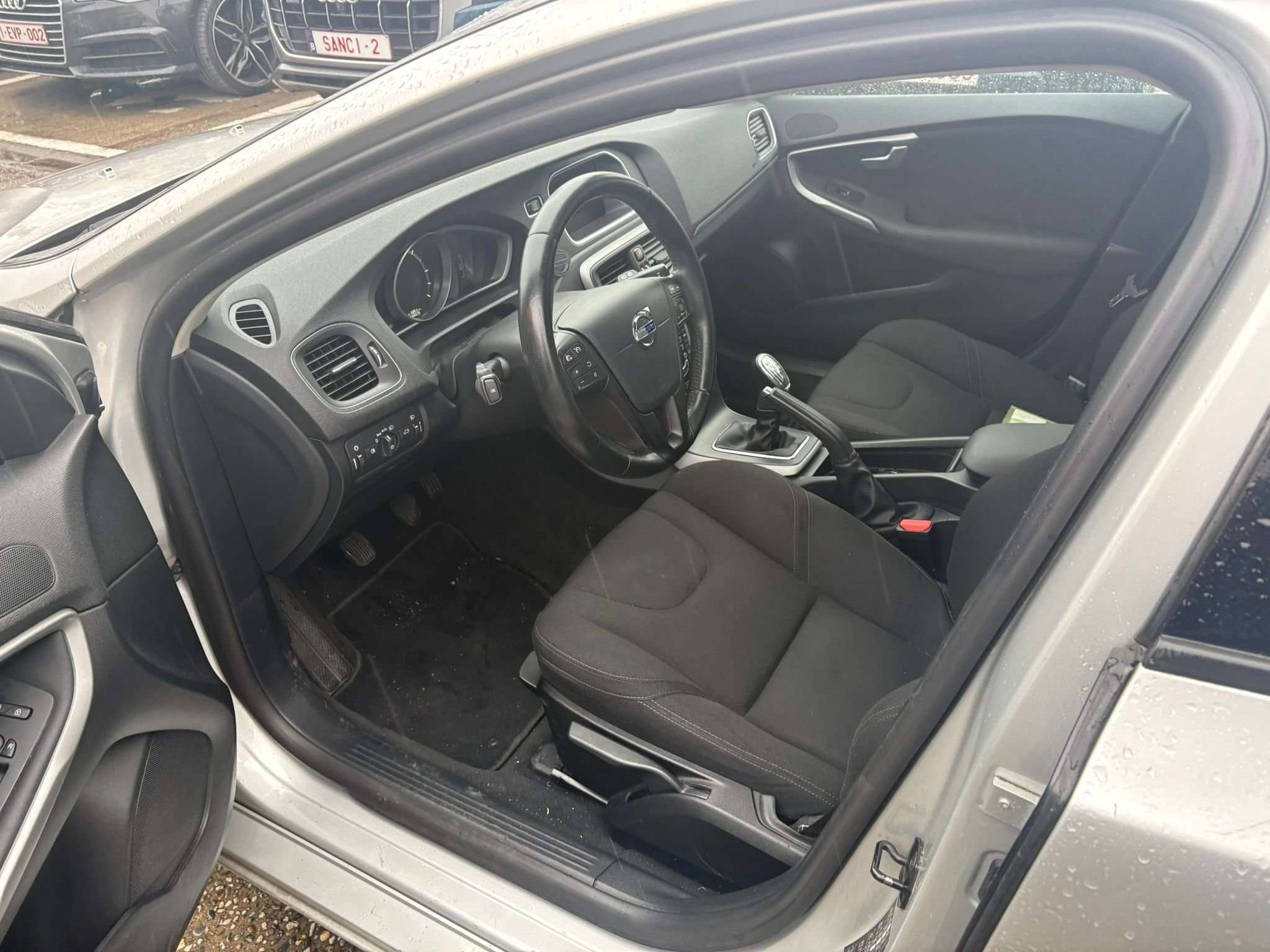Volvo V40 1.6 D2 Momentum/BJ. 2013/KM.158.500