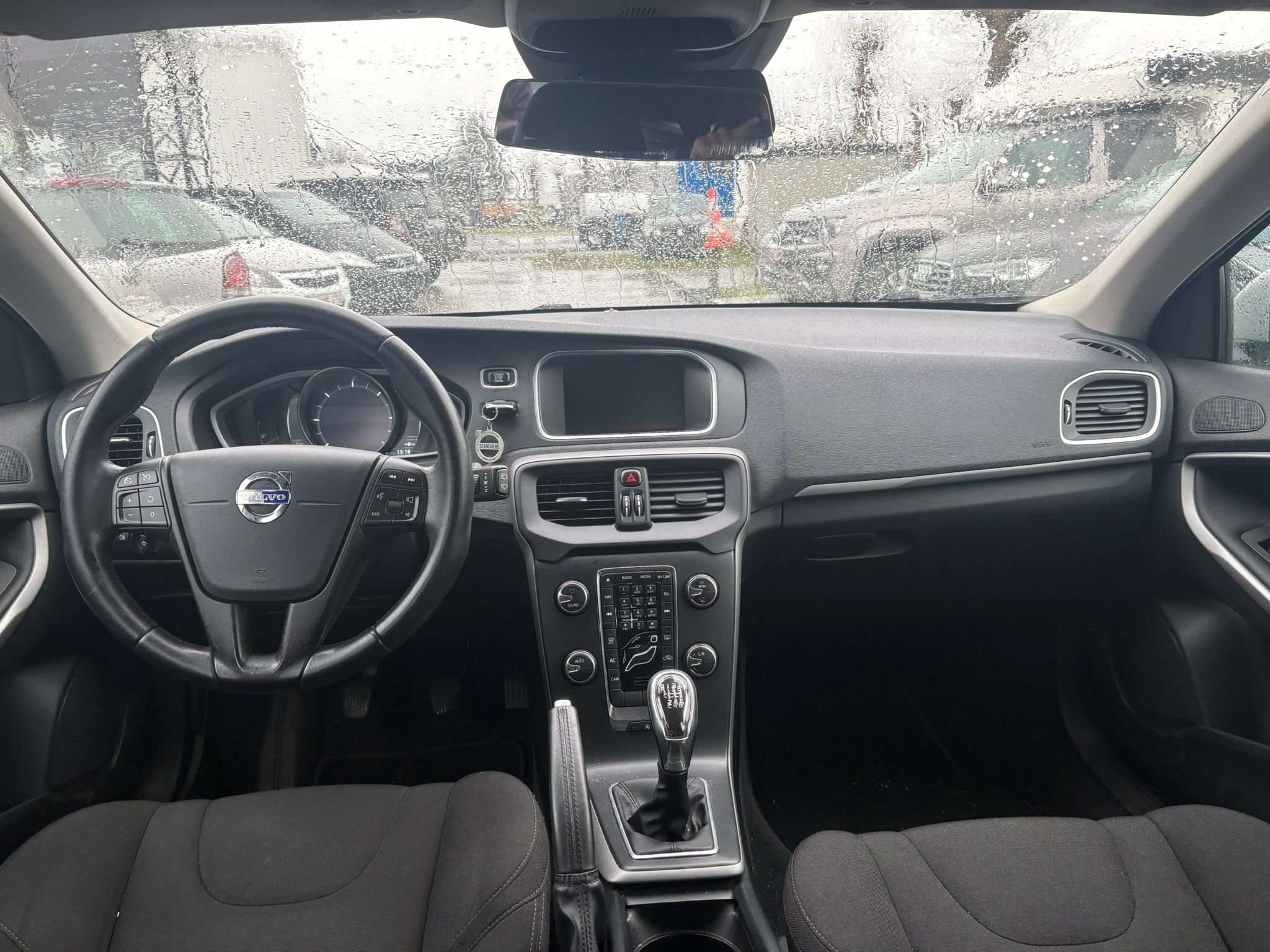 Volvo V40 1.6 D2 Momentum/BJ. 2013/KM.158.500