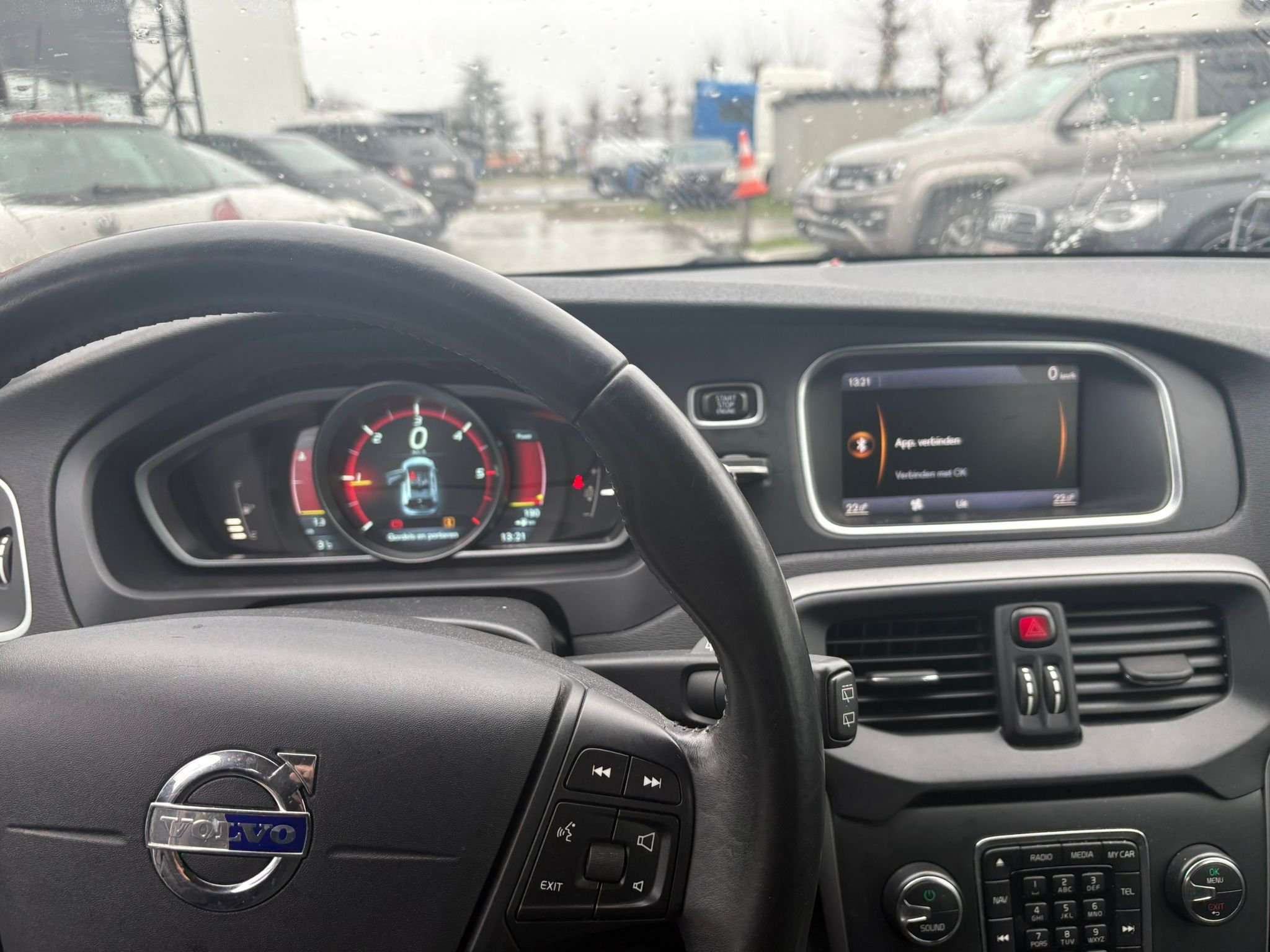 Volvo V40 1.6 D2 Momentum/BJ. 2013/KM.158.500
