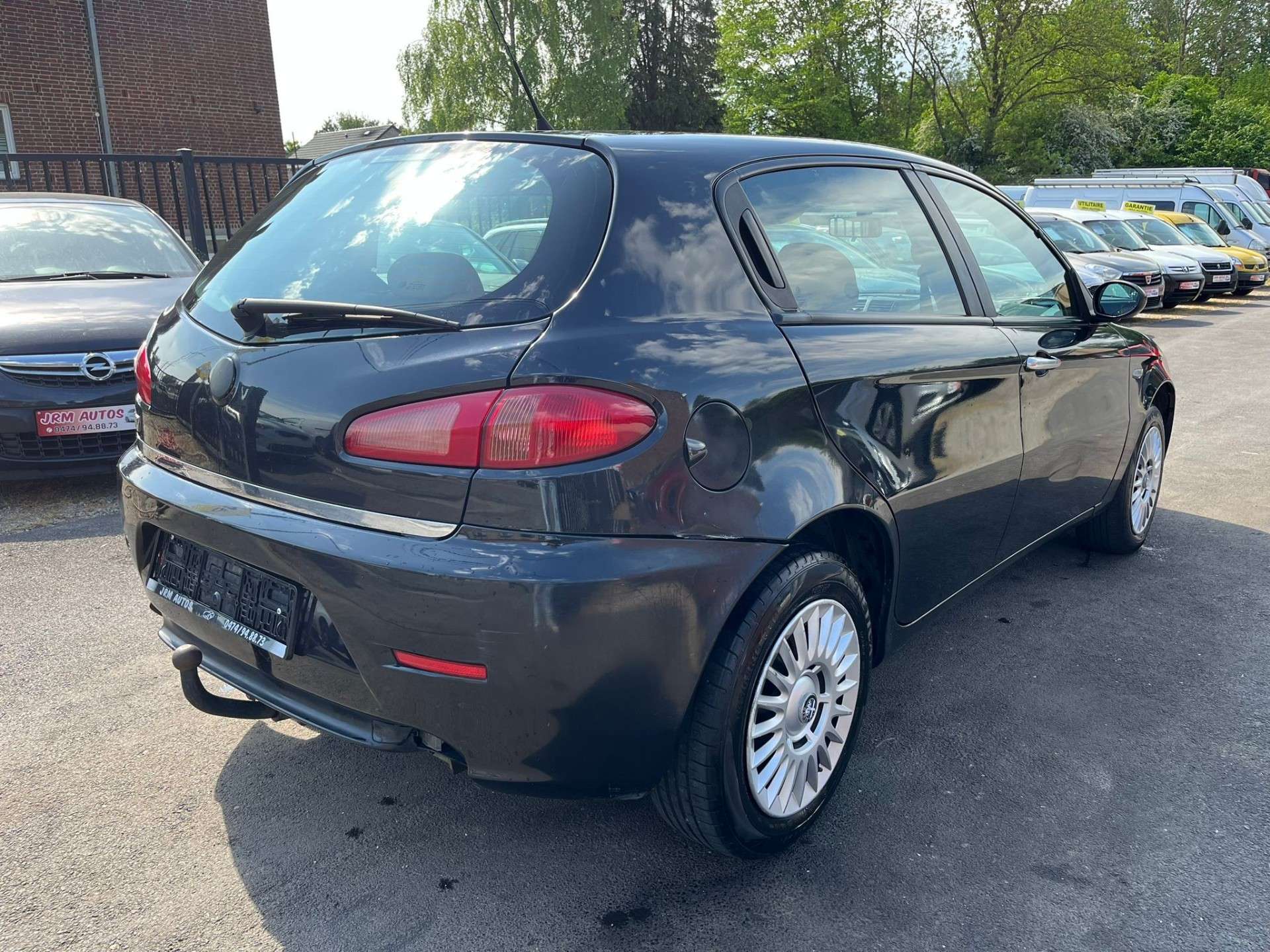 Alfa Romeo 147 1.9 JTD *** CLIM/ATTACHE REMORQUE ***