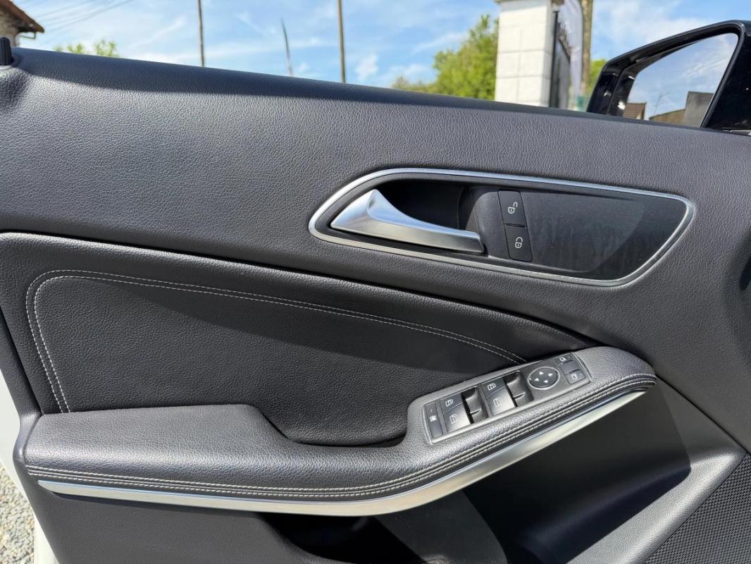 Mercedes-Benz Classe A 1.6 180 120CV BUSINESS EDITION 7G-DCT BVA GARANTIE /
