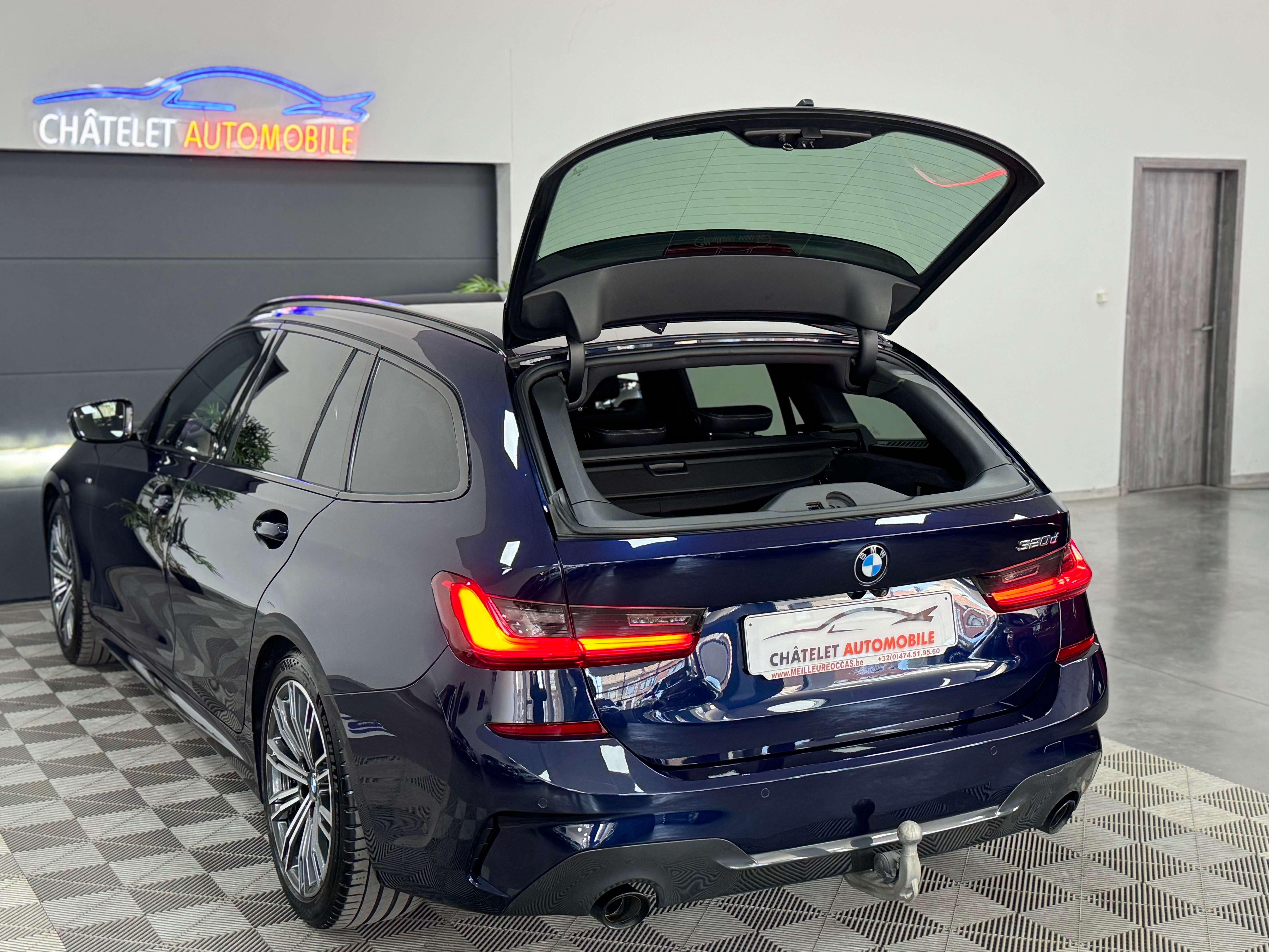 BMW 320 Carbonschwarz Pack-M Led Caméra 12 mois garantie