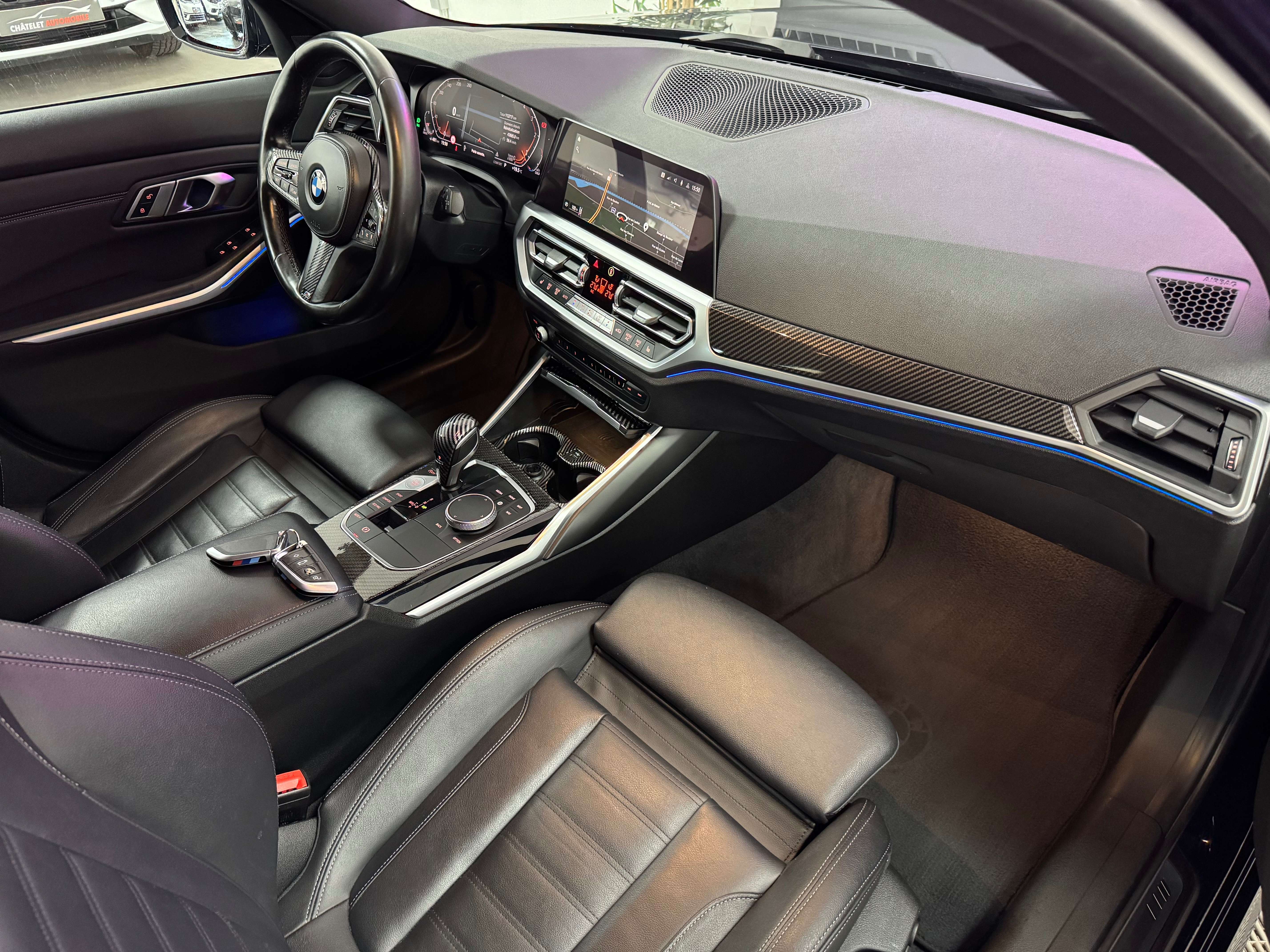 BMW 320 Carbonschwarz Pack-M Led Caméra 12 mois garantie