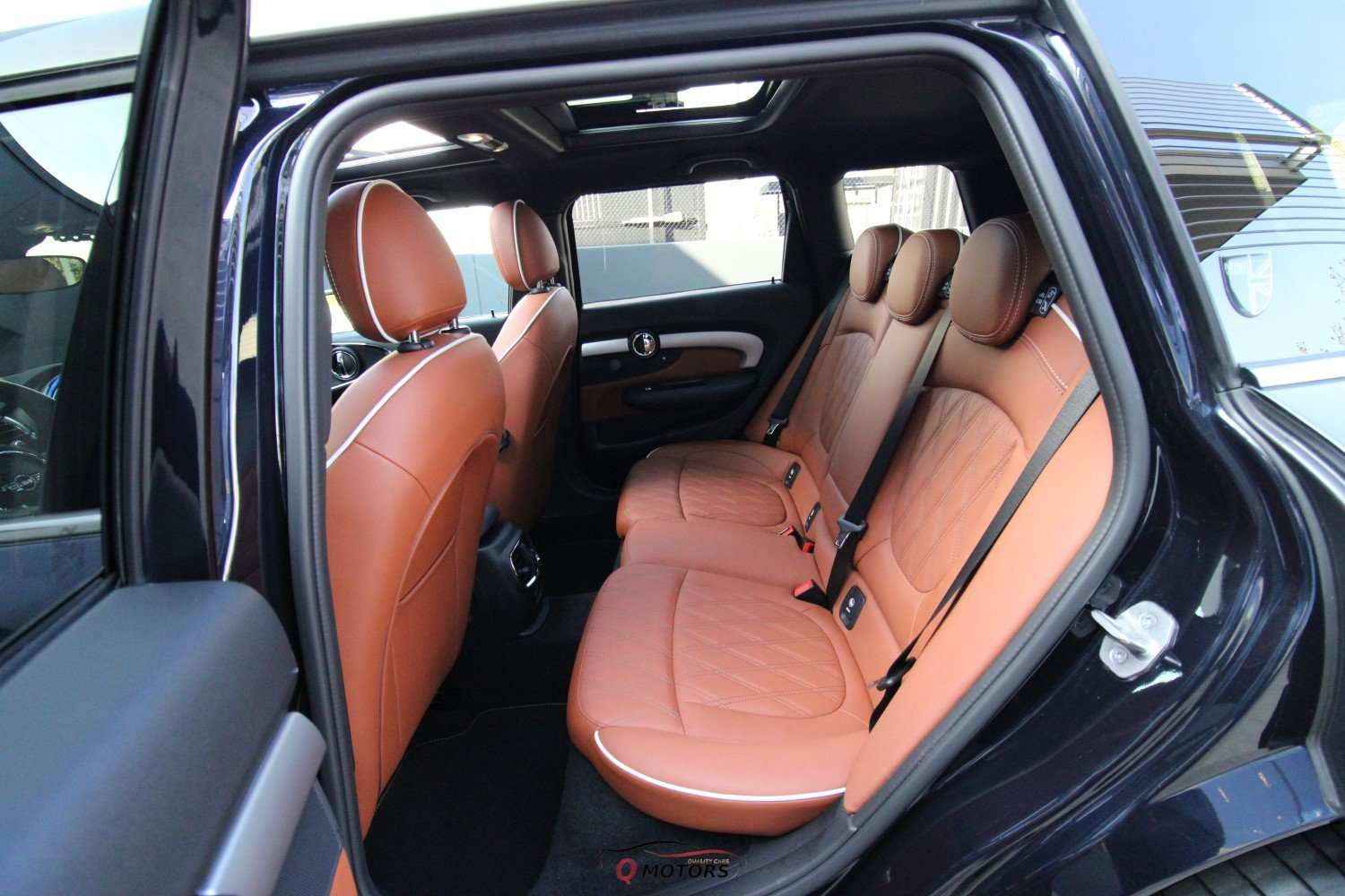 MINI Cooper Clubman PANO/LED/KEYLESS/HARMAN KARDON/CARPLAY/LEATHER/1OWNER