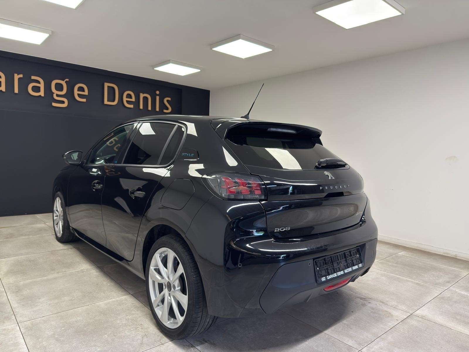Peugeot 208 208 1.2i *GPS*LED*GARANTIE 12 MOIS*