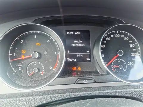 Volkswagen Golf 1.6 CR TDi Highline DPF