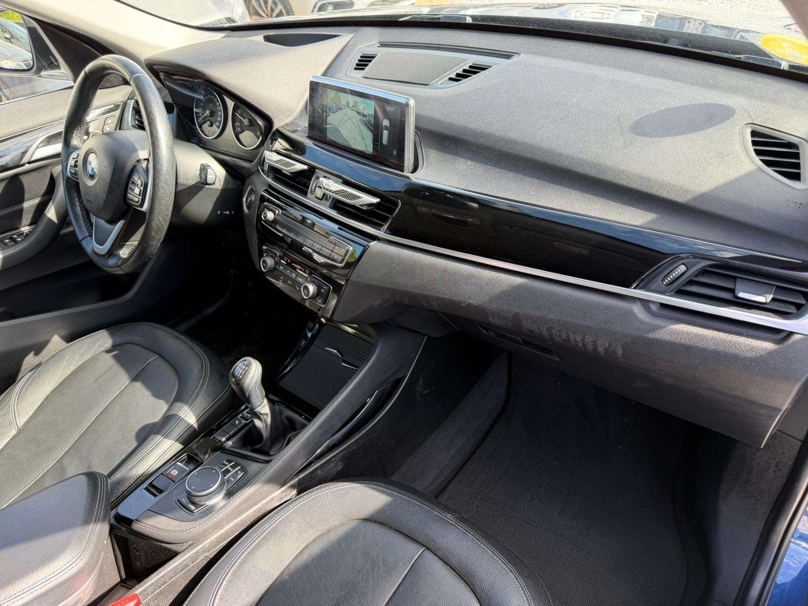 BMW X1 X1 2.0 d sDrive18 - Full LED - Cuir - Navigation - Euro 6b