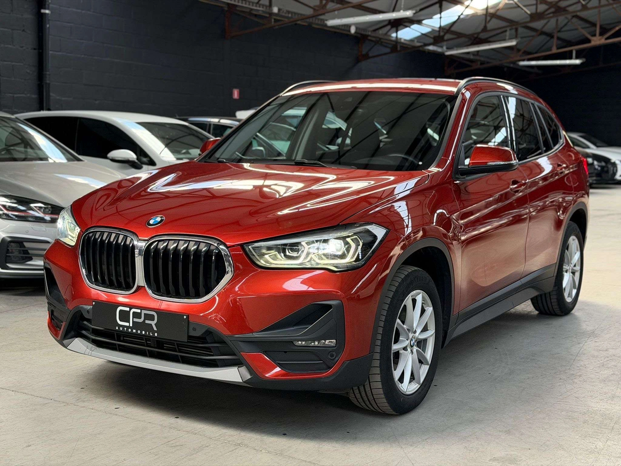 BMW X1 iA sDrive18 * CARNET COMPLET * GPS * CAMERA * SIEGE CH