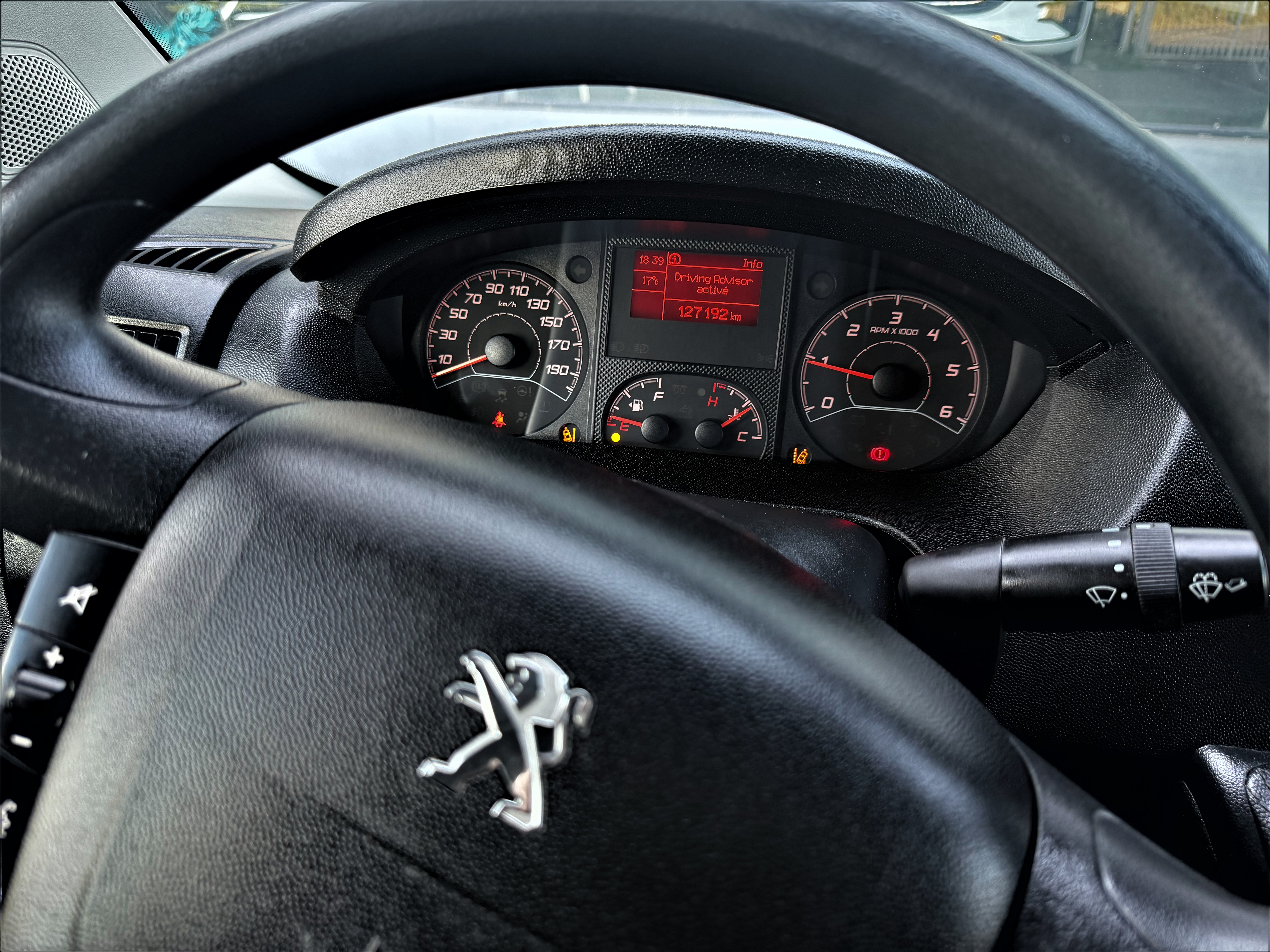 Peugeot Boxer II (2) 2.2 HDI 140 S&S FG 333 L2H2 Asphalte Design' 1er Main