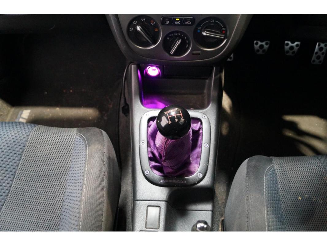 Subaru Impreza 2.0i - 225 WRX PHASE 2 Conduite à droite