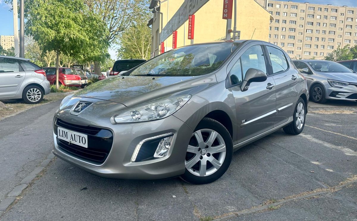 Peugeot 308 1.6 e-HDi 115 STYLE