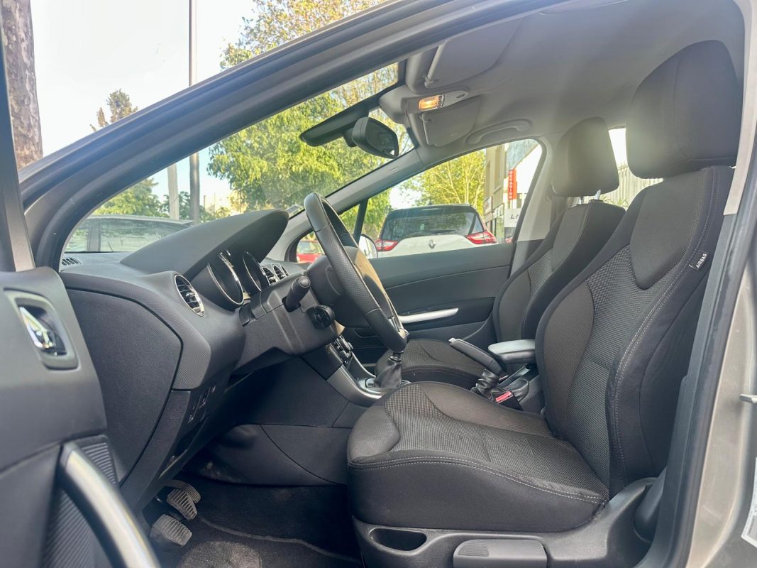 Peugeot 308 1.6 e-HDi 115 STYLE