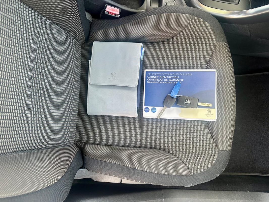 Peugeot 308 1.6 e-HDi 115 STYLE