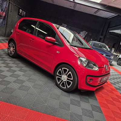 Volkswagen up! 1.0i High Up! BleueMotion Tech 12 MOIS de garantie