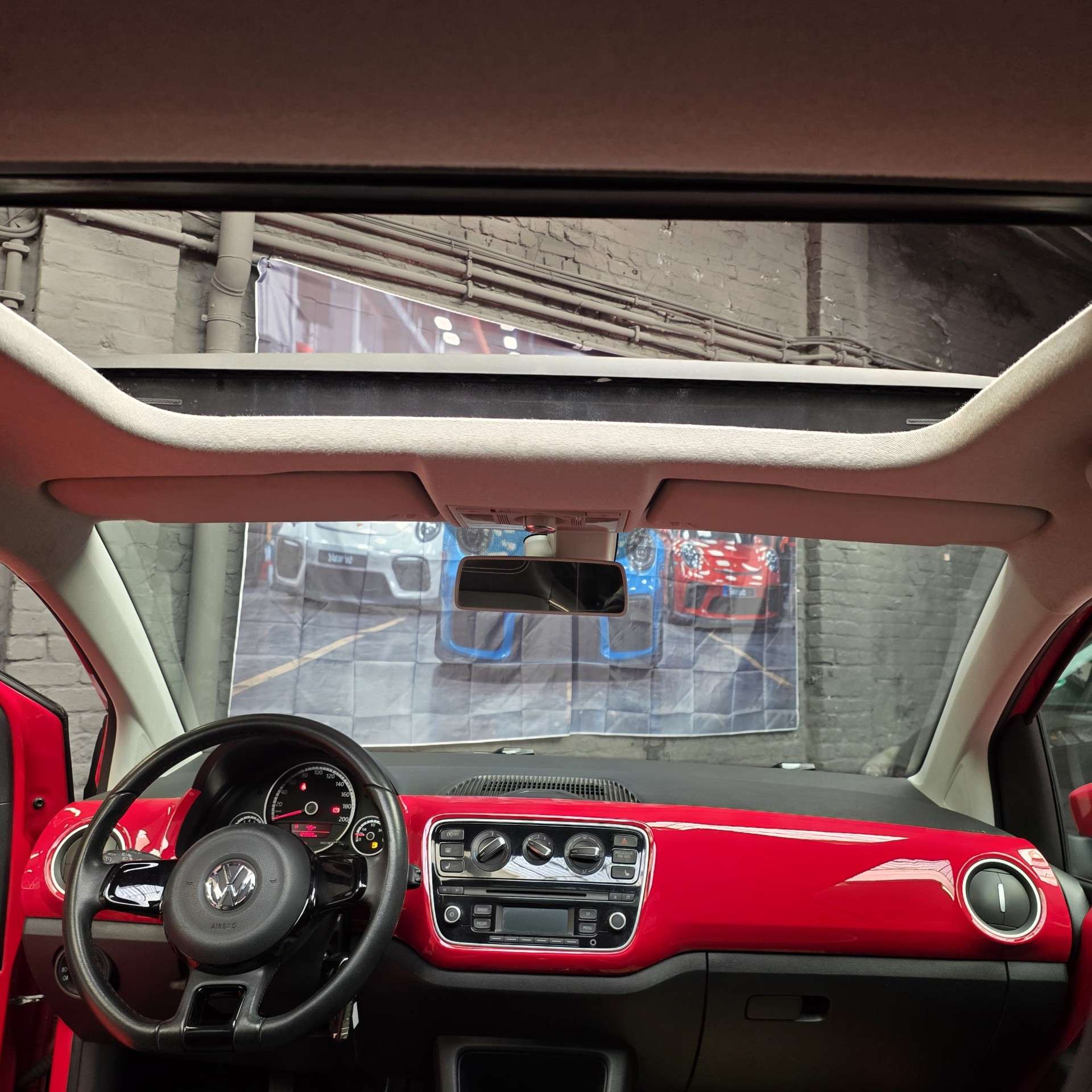 Volkswagen up! 1.0i High Up! BleueMotion Tech 12 MOIS de garantie