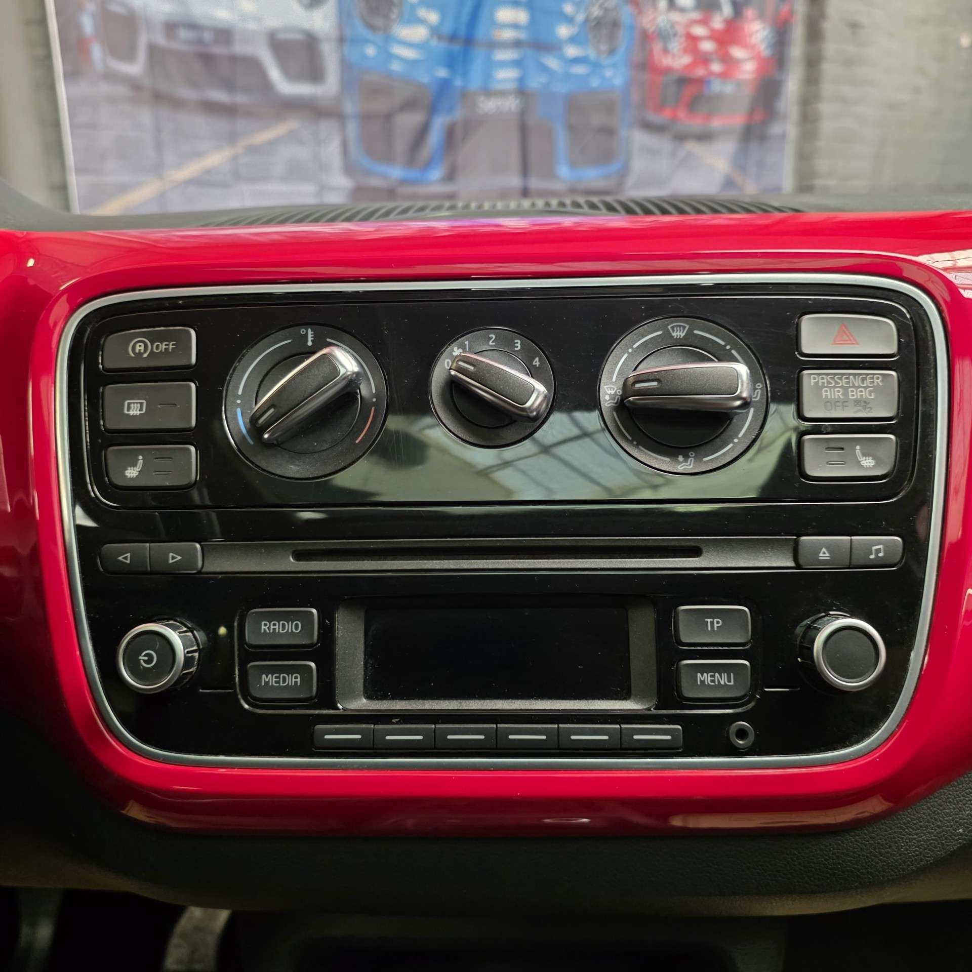 Volkswagen up! 1.0i High Up! BleueMotion Tech 12 MOIS de garantie