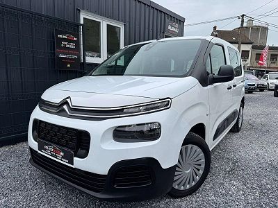 Peugeot Partner Berlingo 1.5 BlueHDi / 1e Main / 5 Places / Entretien + CT + Garantie 1 an