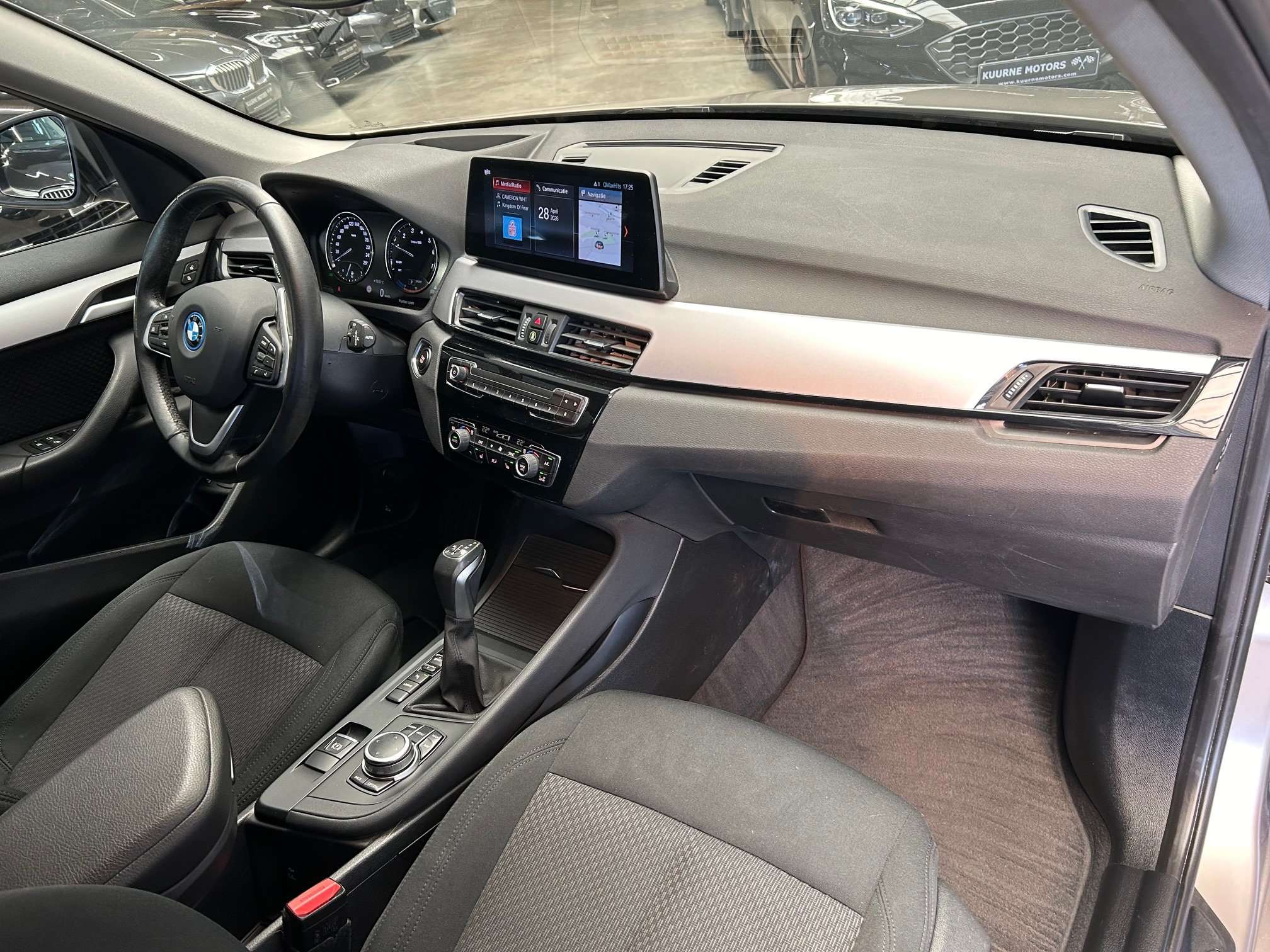BMW X1 xDrive25e Led/Hud/GpsPro/Cam/Keyless/VerwZet *1j garantie*