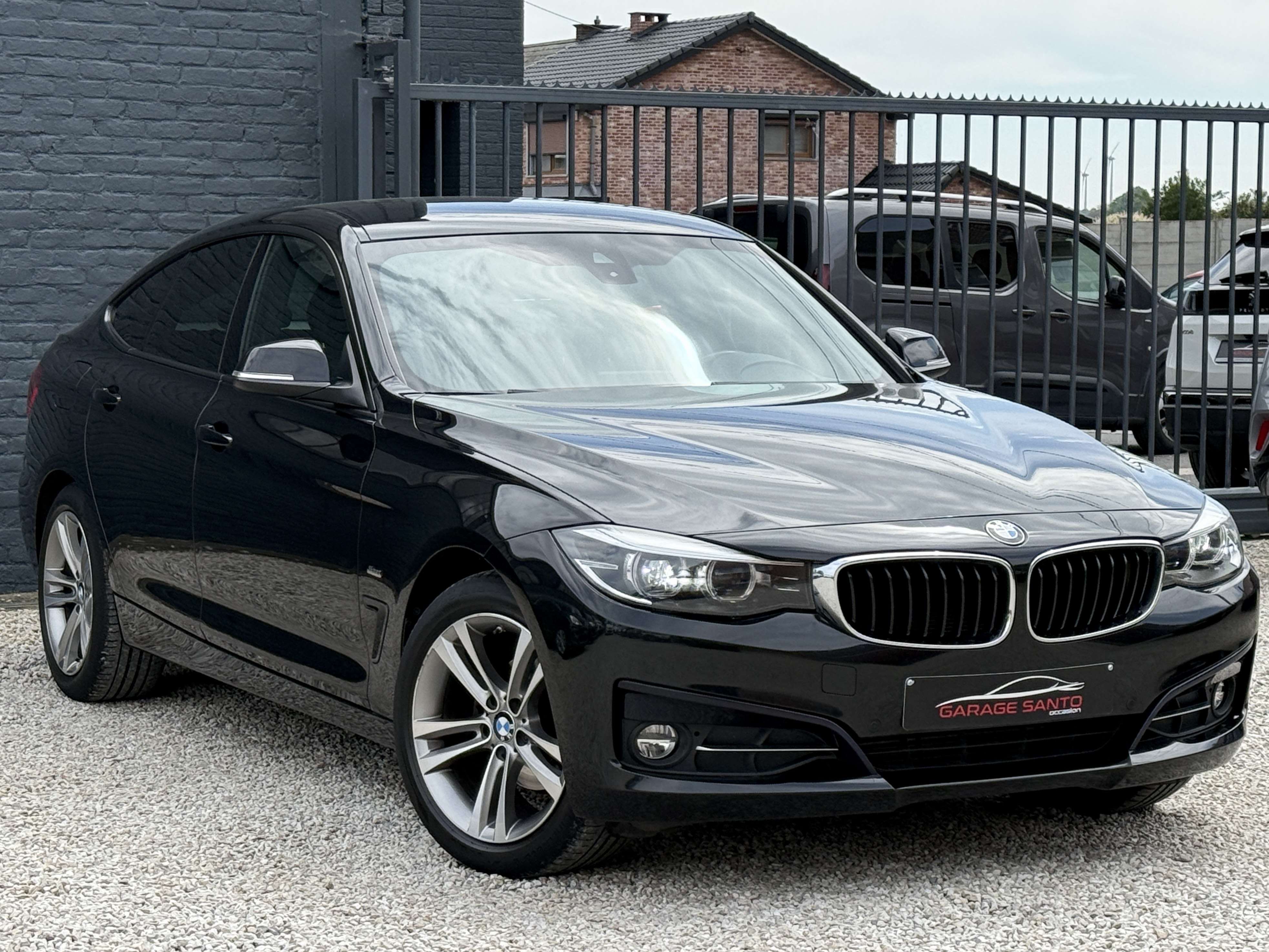 BMW 318 Gran Turismo GT dA 150cv Sport Edition ///