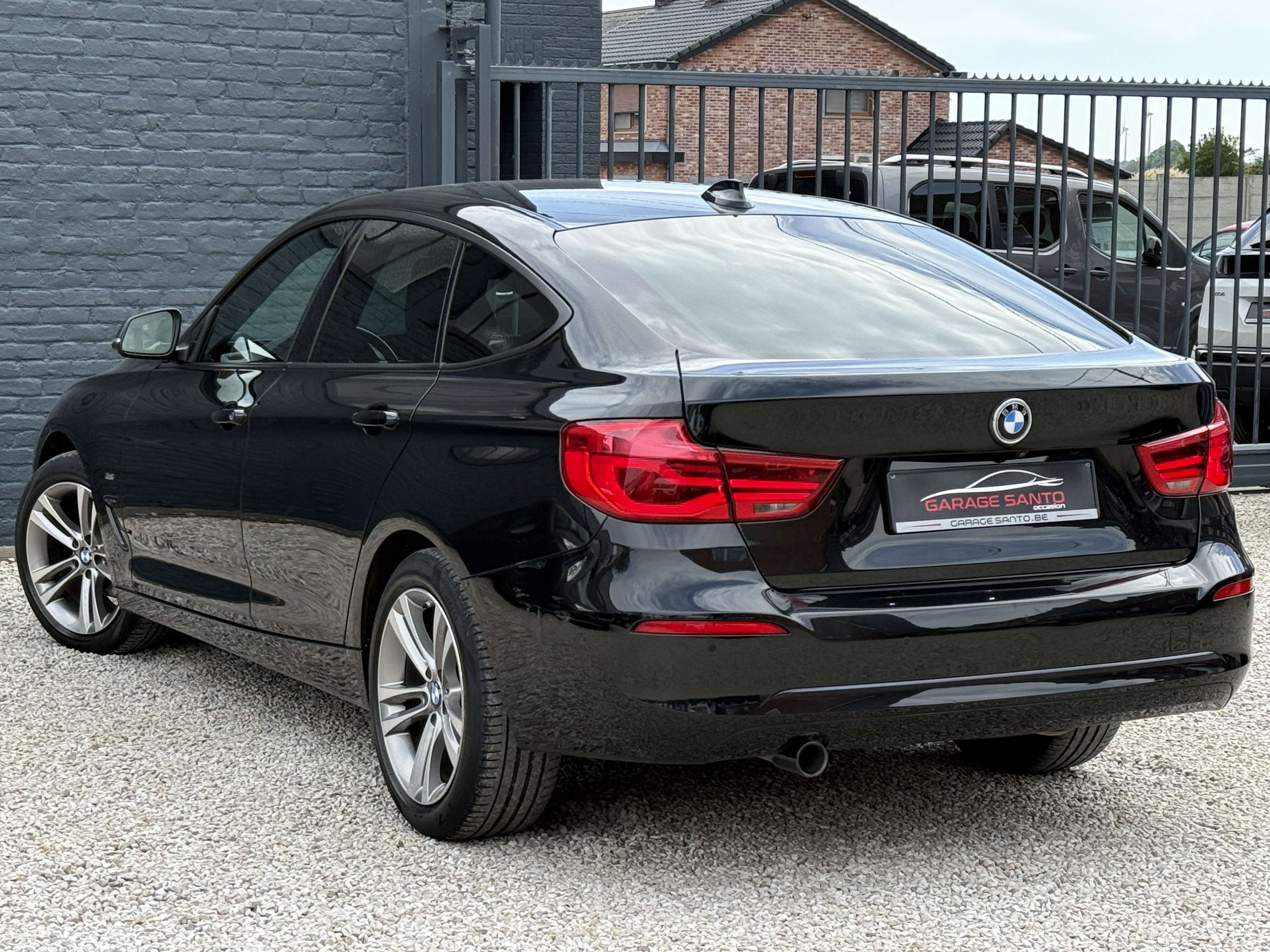 BMW 318 Gran Turismo GT dA 150cv Sport Edition ///