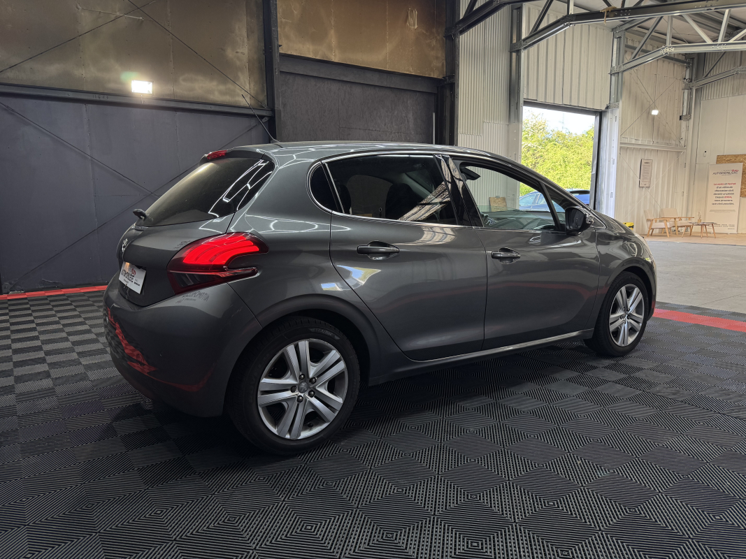 Peugeot 208 1.5 BlueHDI 102 ch