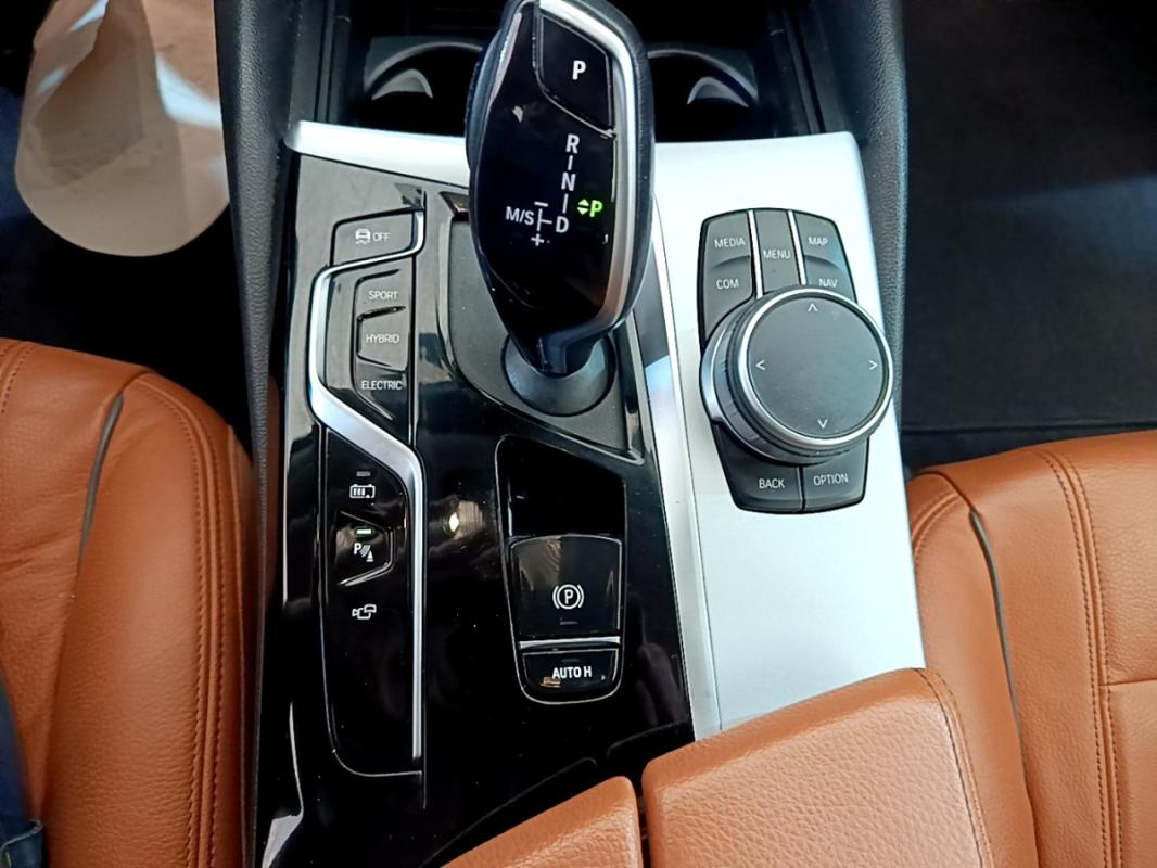 Bmw Serie 5 VII Touring 530e 292ch Busi Design BVA8