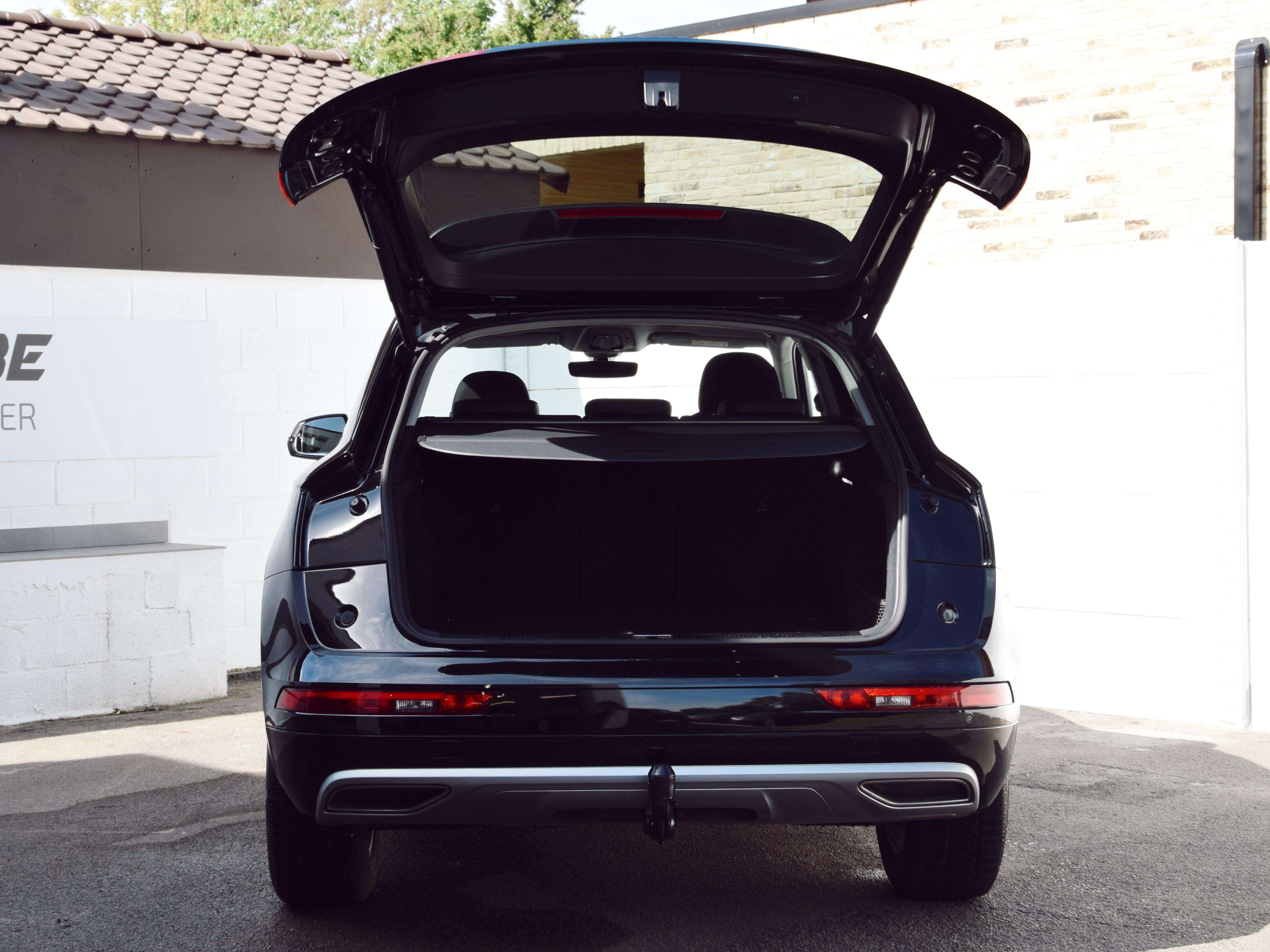 Audi Q5 Q5 40 TDi Quattro Business .