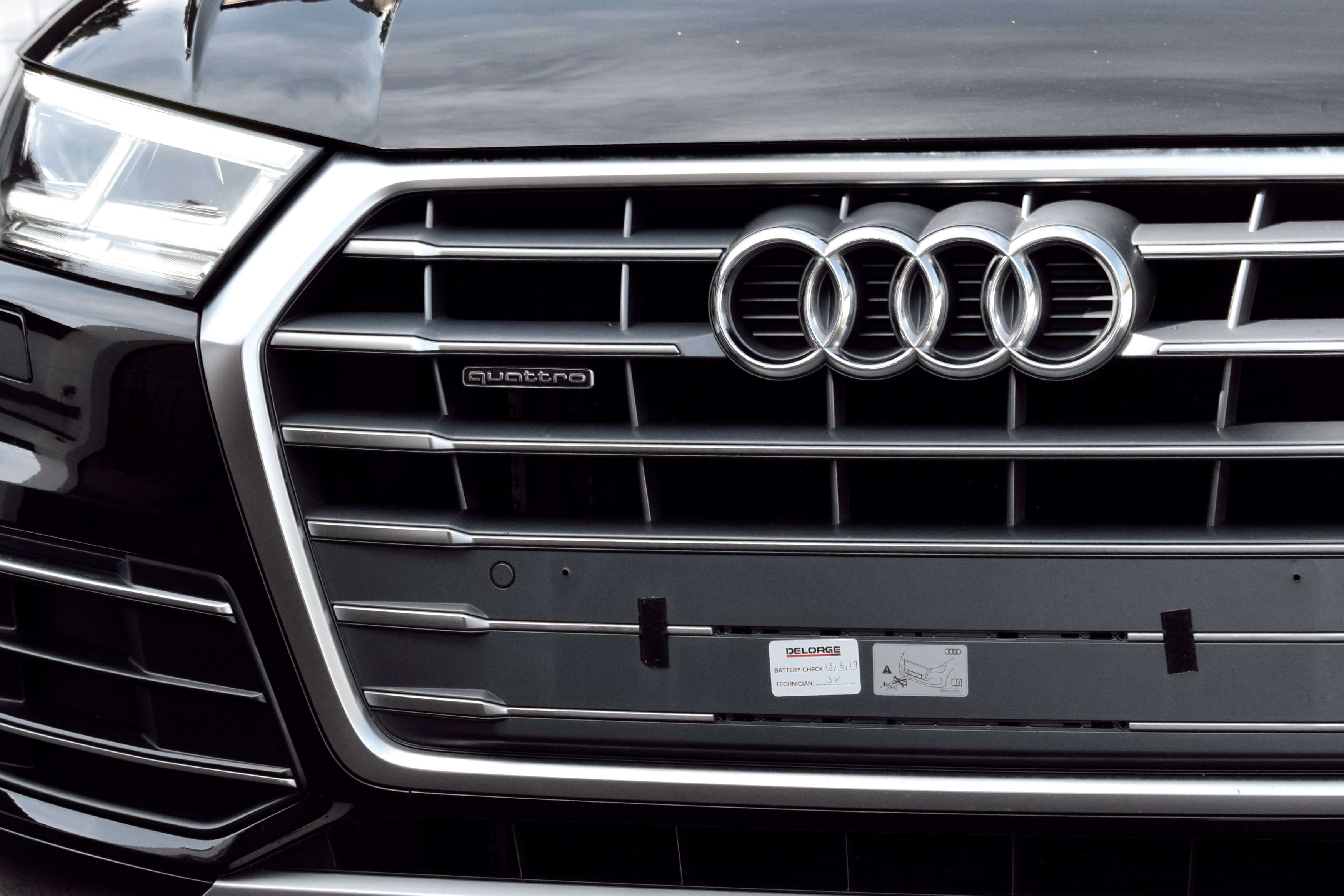 Audi Q5 Q5 40 TDi Quattro Business .