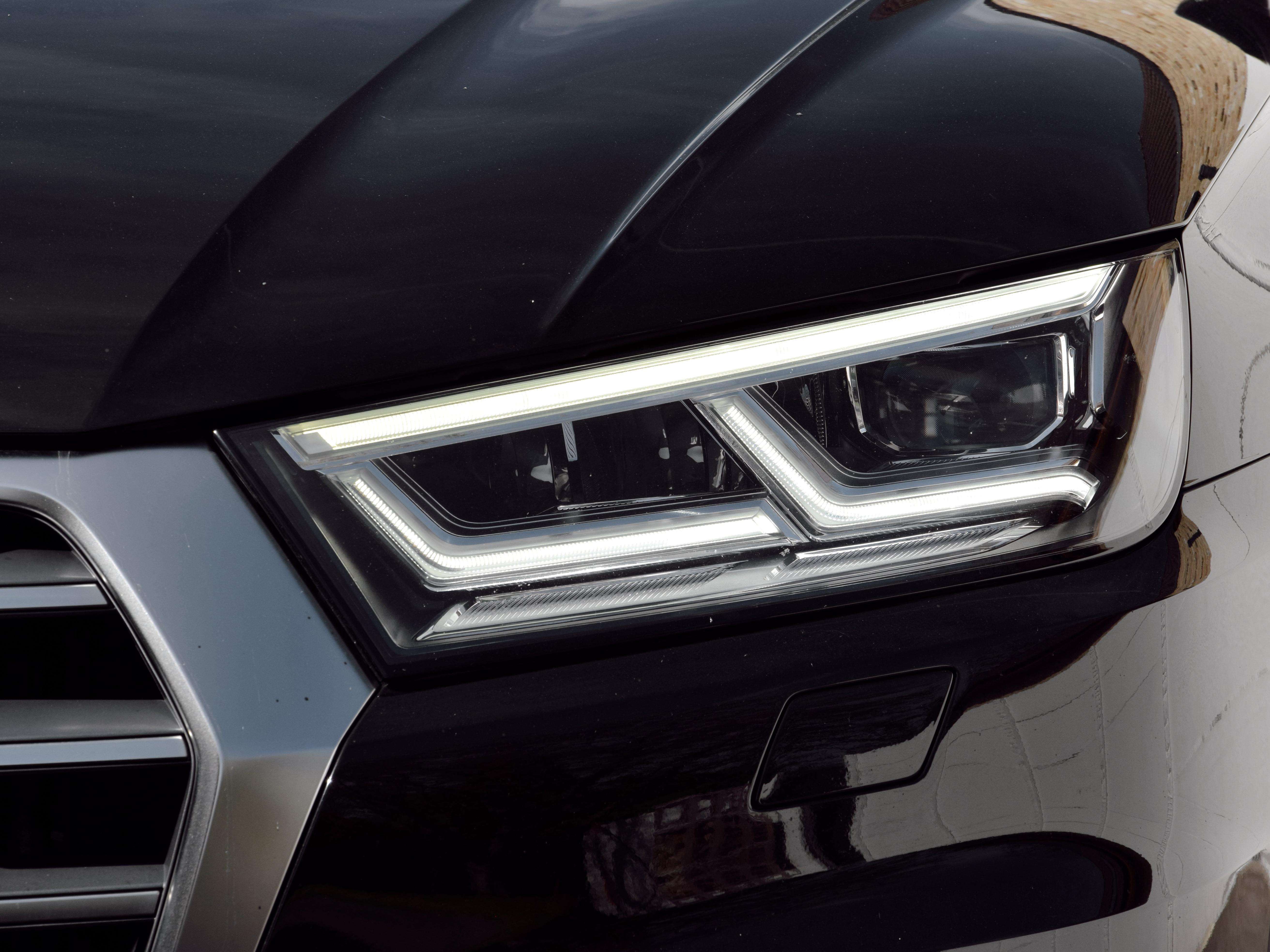 Audi Q5 Q5 40 TDi Quattro Business .