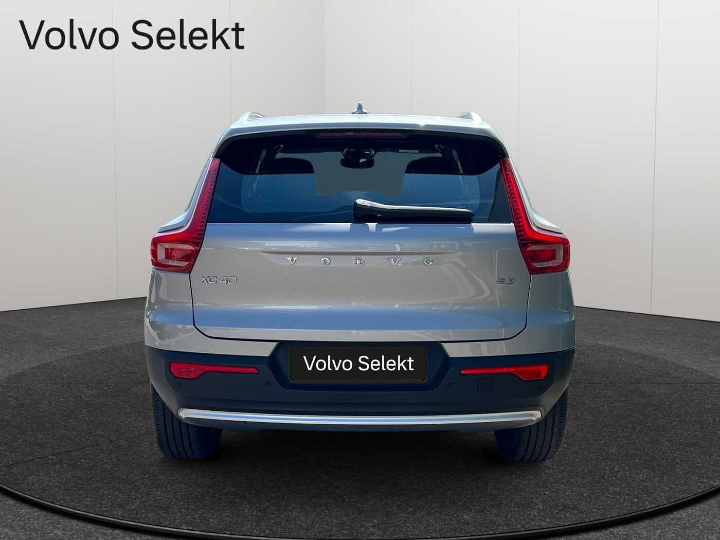 Volvo XC40 XC40 Core, B3 Micro-hybride (MHEV), Essence