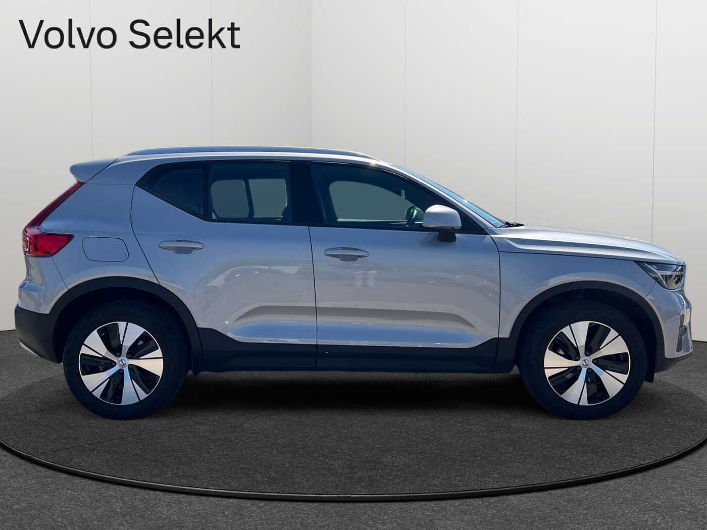 Volvo XC40 XC40 Core, B3 Micro-hybride (MHEV), Essence