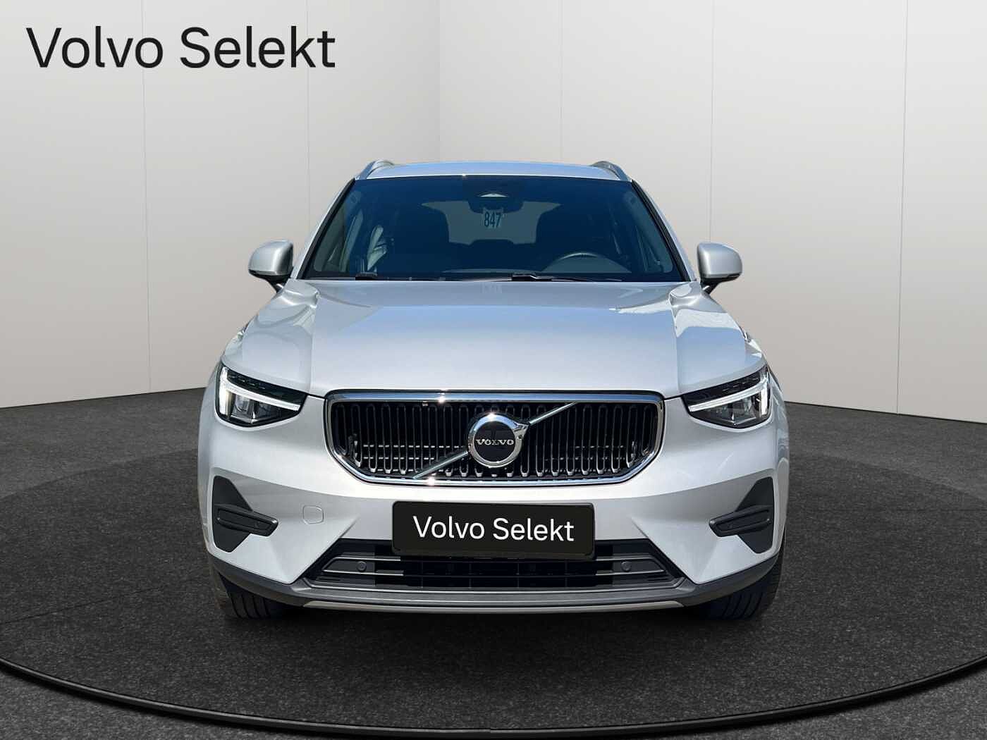 Volvo XC40 XC40 Core, B3 Micro-hybride (MHEV), Essence
