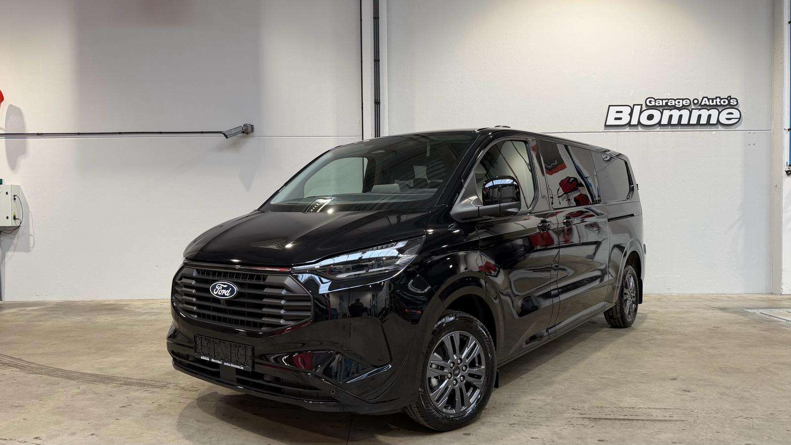 Ford Transit Custom 320 2.0 TDCI L2H1 Limited DC NIEUW ! 6-zit! 170 PK