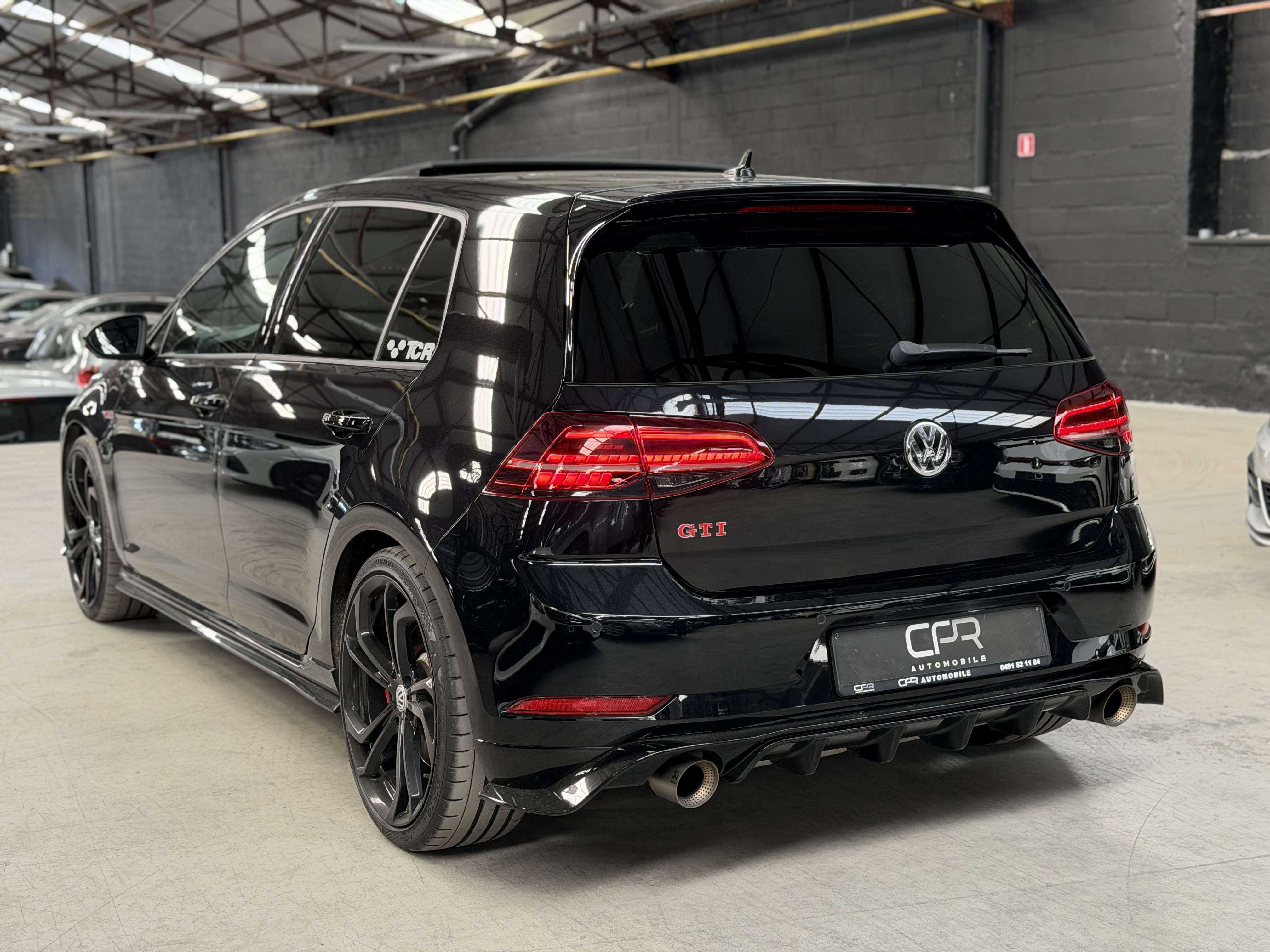 Volkswagen Golf GTI 2.0 TSI TCR * AKRA * PANO * SONO * GPS * CAMERA *