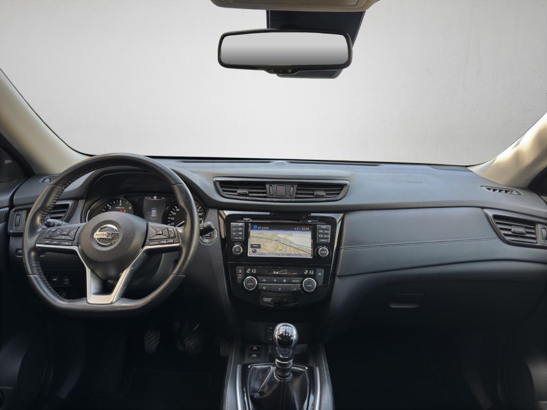 Nissan X-trail 1.6 dCi 130 7pl Tekna