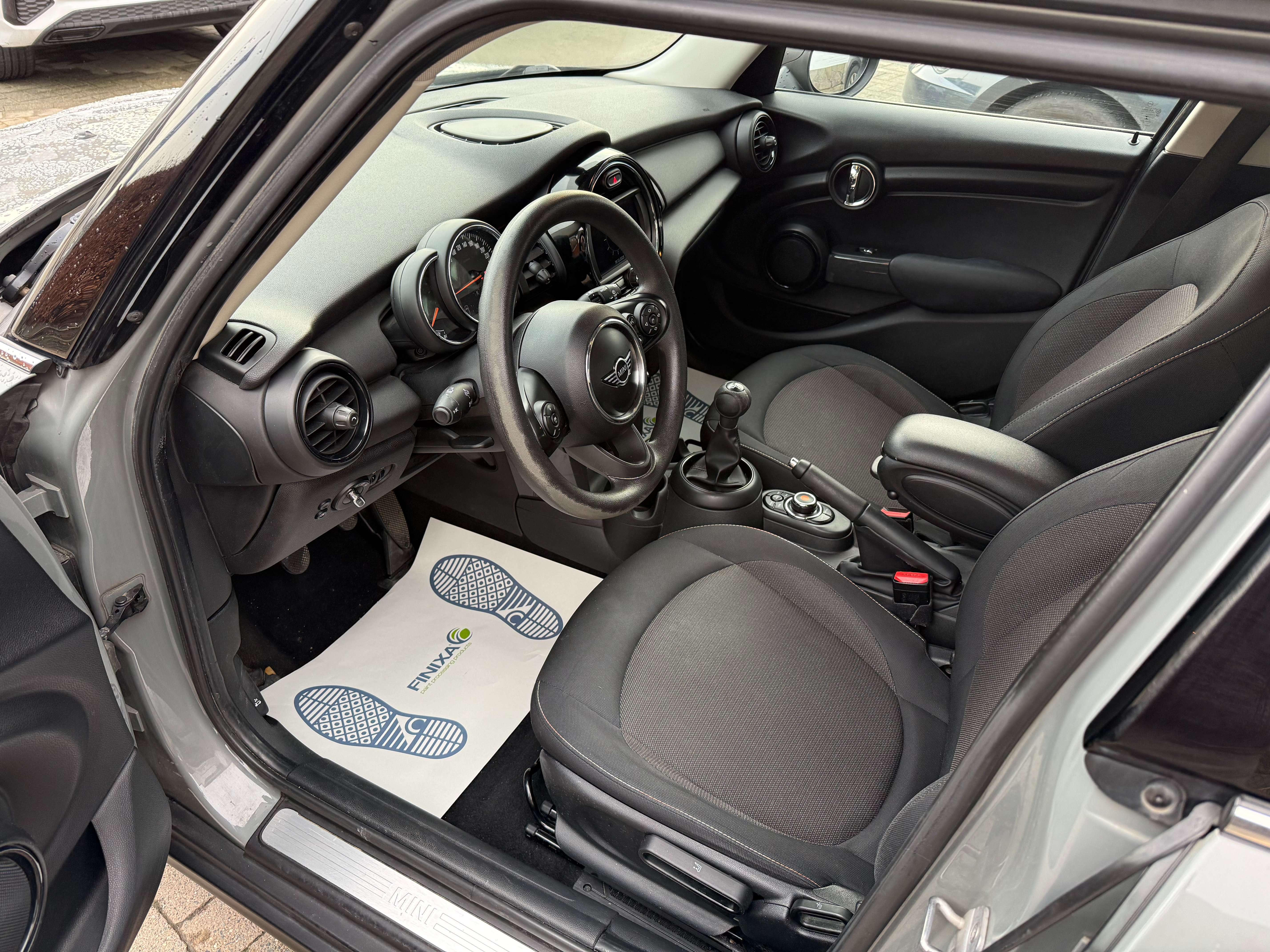 MINI One Mini One/Navigatie/Airco/5 deurs/sportst./App CPL.
