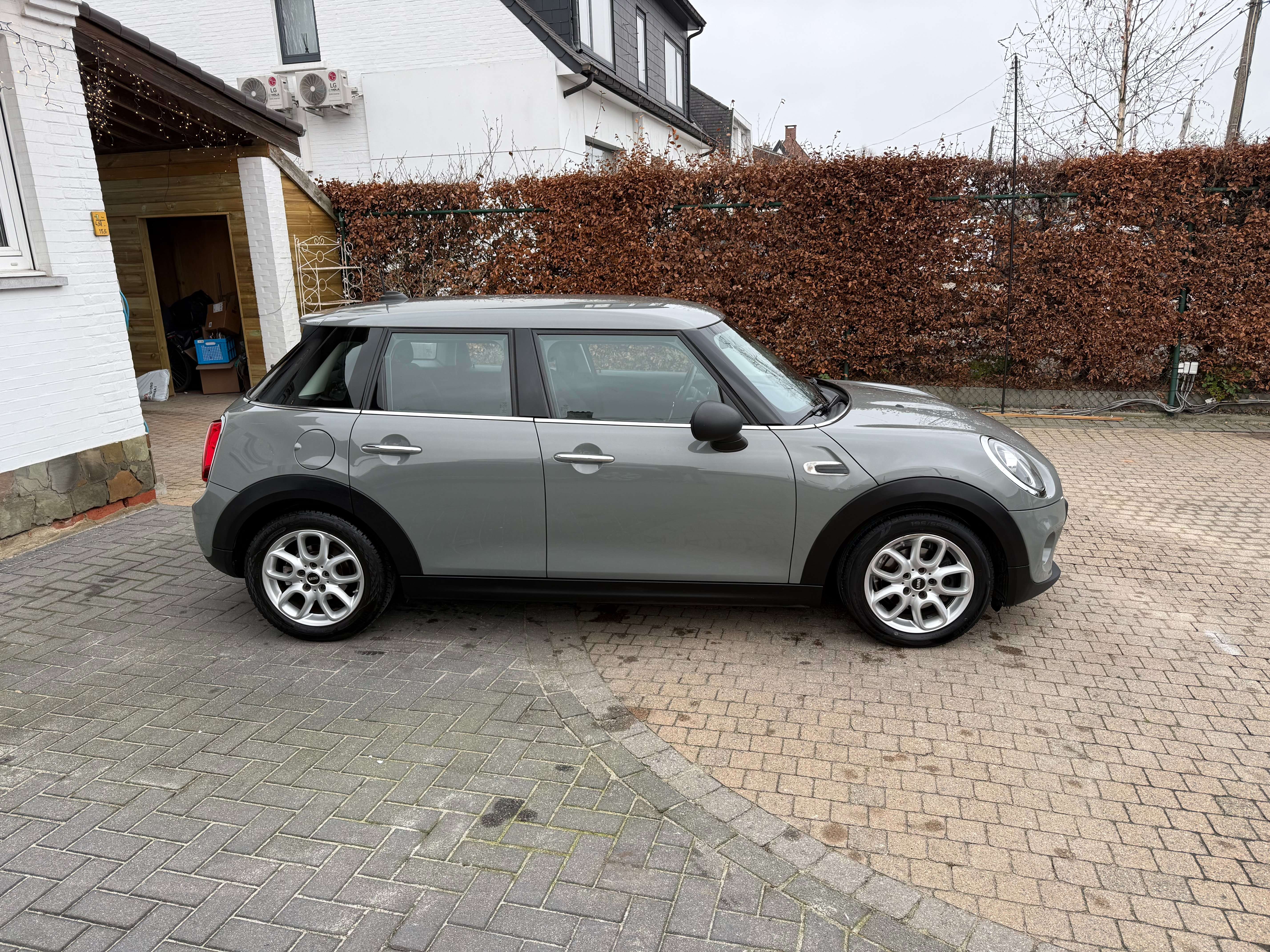 MINI One Mini One/Navigatie/Airco/5 deurs/sportst./App CPL.