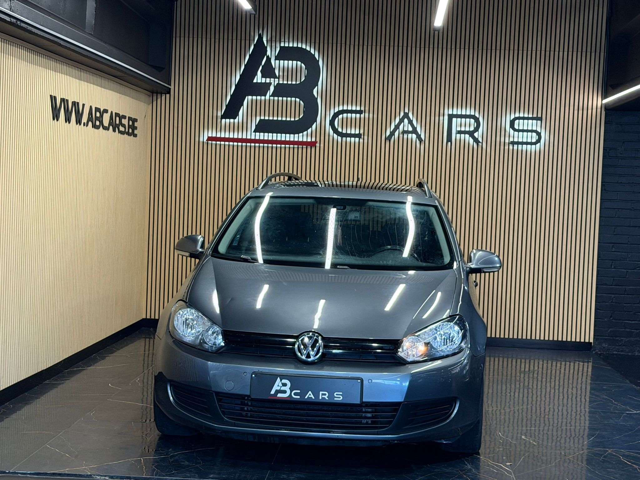 Volkswagen Golf Variant SW 1.6 CR TDi Highline * TOIT PANO - OUVRANT *