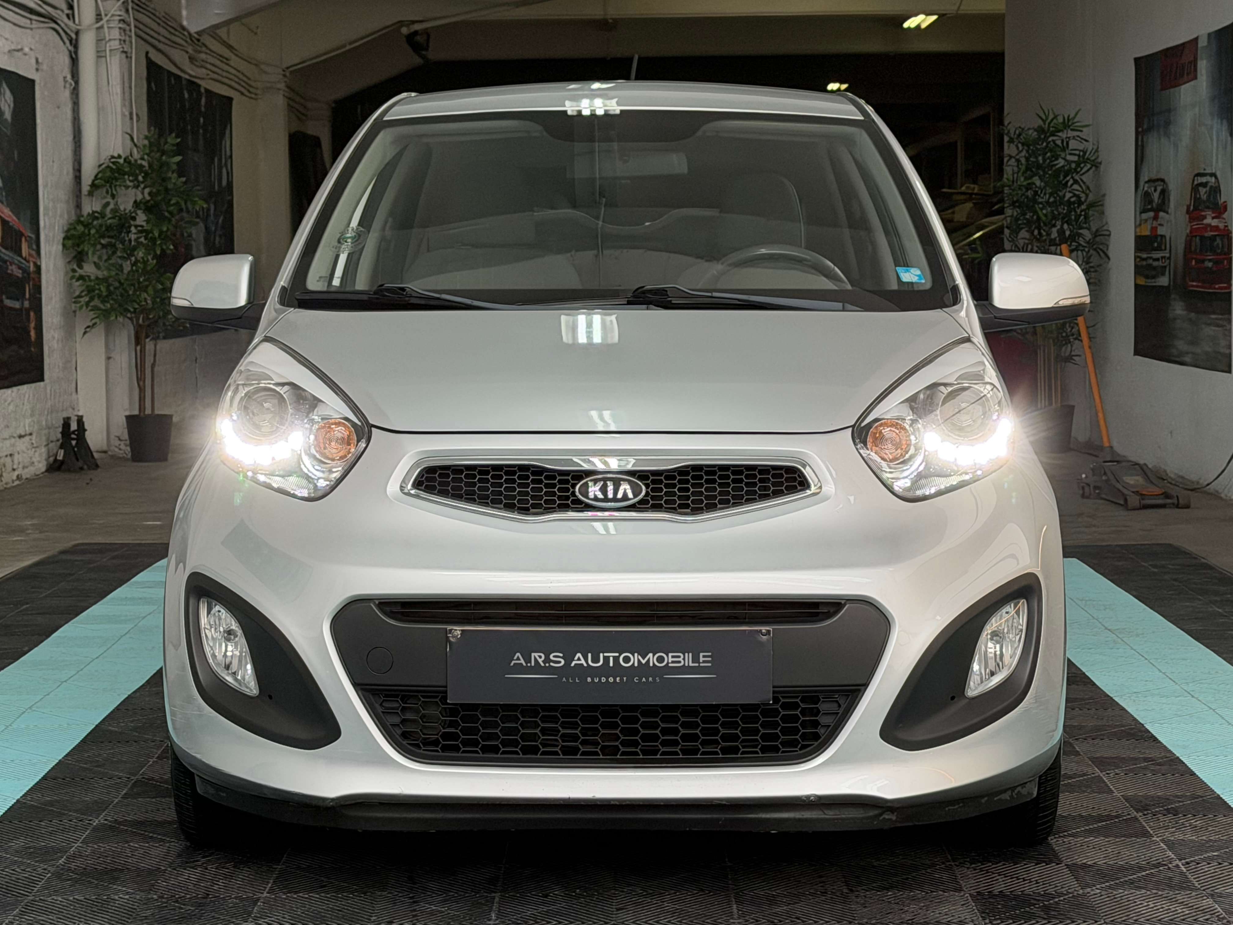Kia Picanto 1.2i - Led - Airco - Superbe etat - Garantie 12m