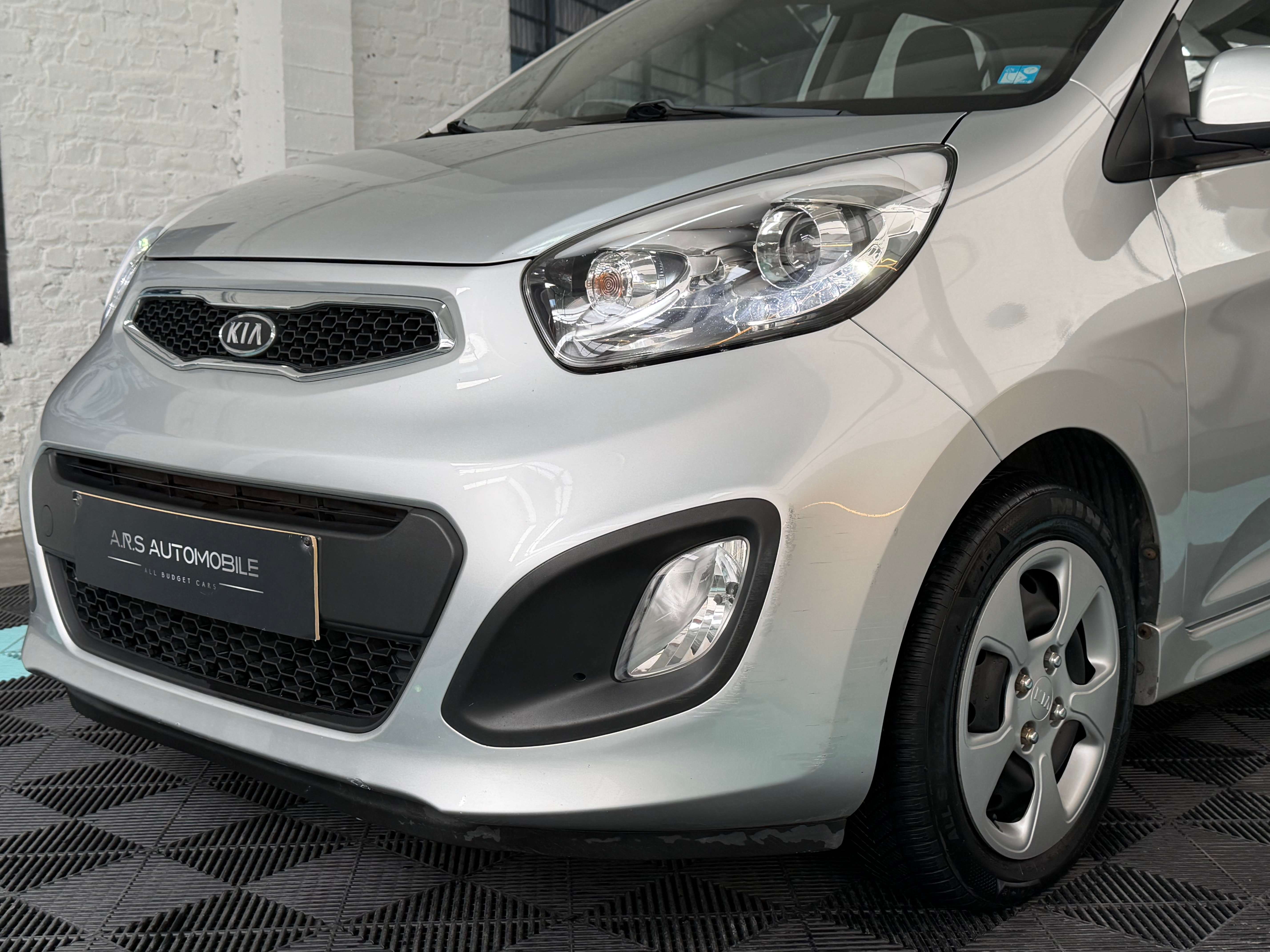 Kia Picanto 1.2i - Led - Airco - Superbe etat - Garantie 12m