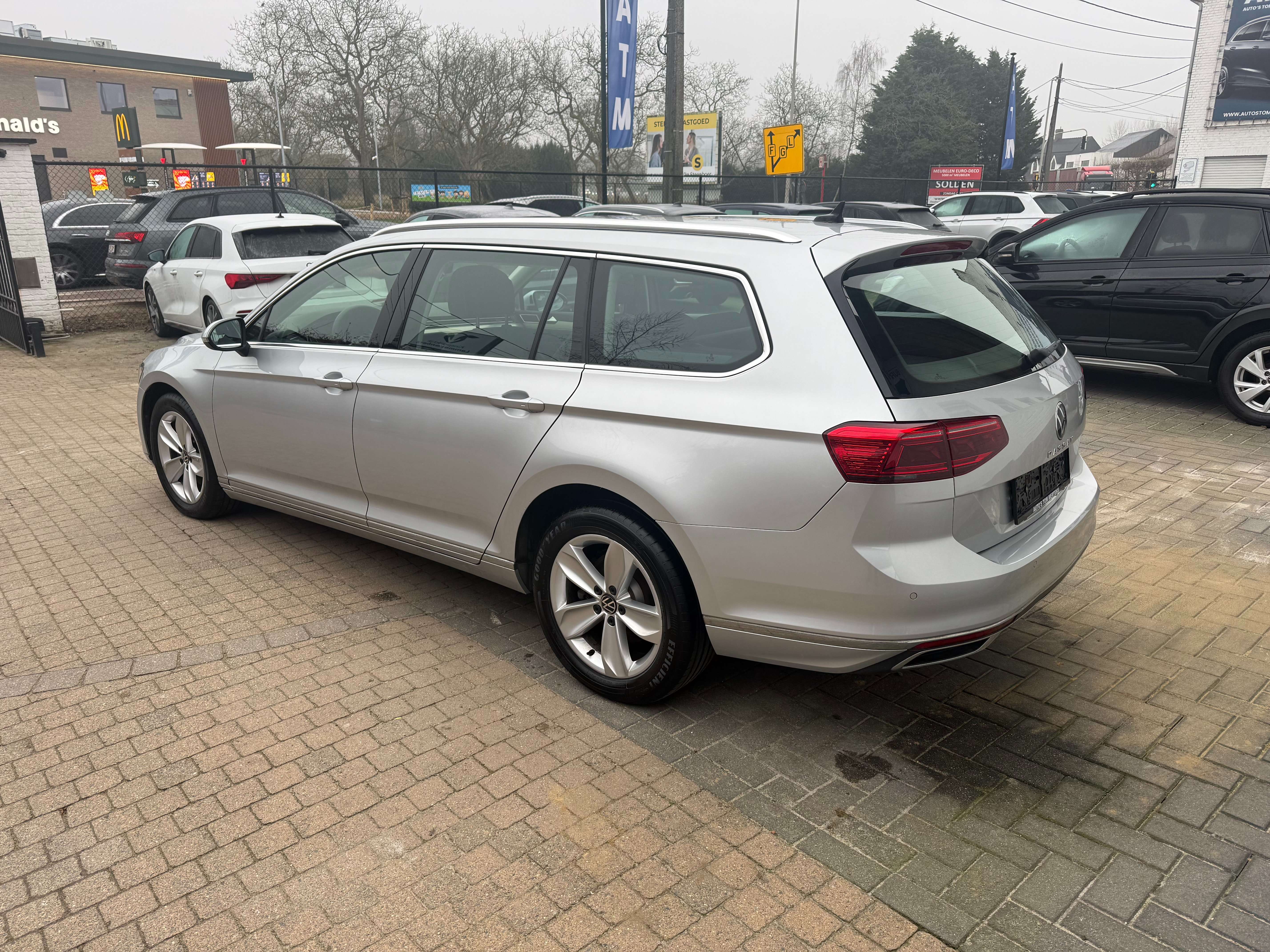Volkswagen Passat Variant Passat Variant 2.0 TDI DSG Highline/Navi/ACC/Trekh
