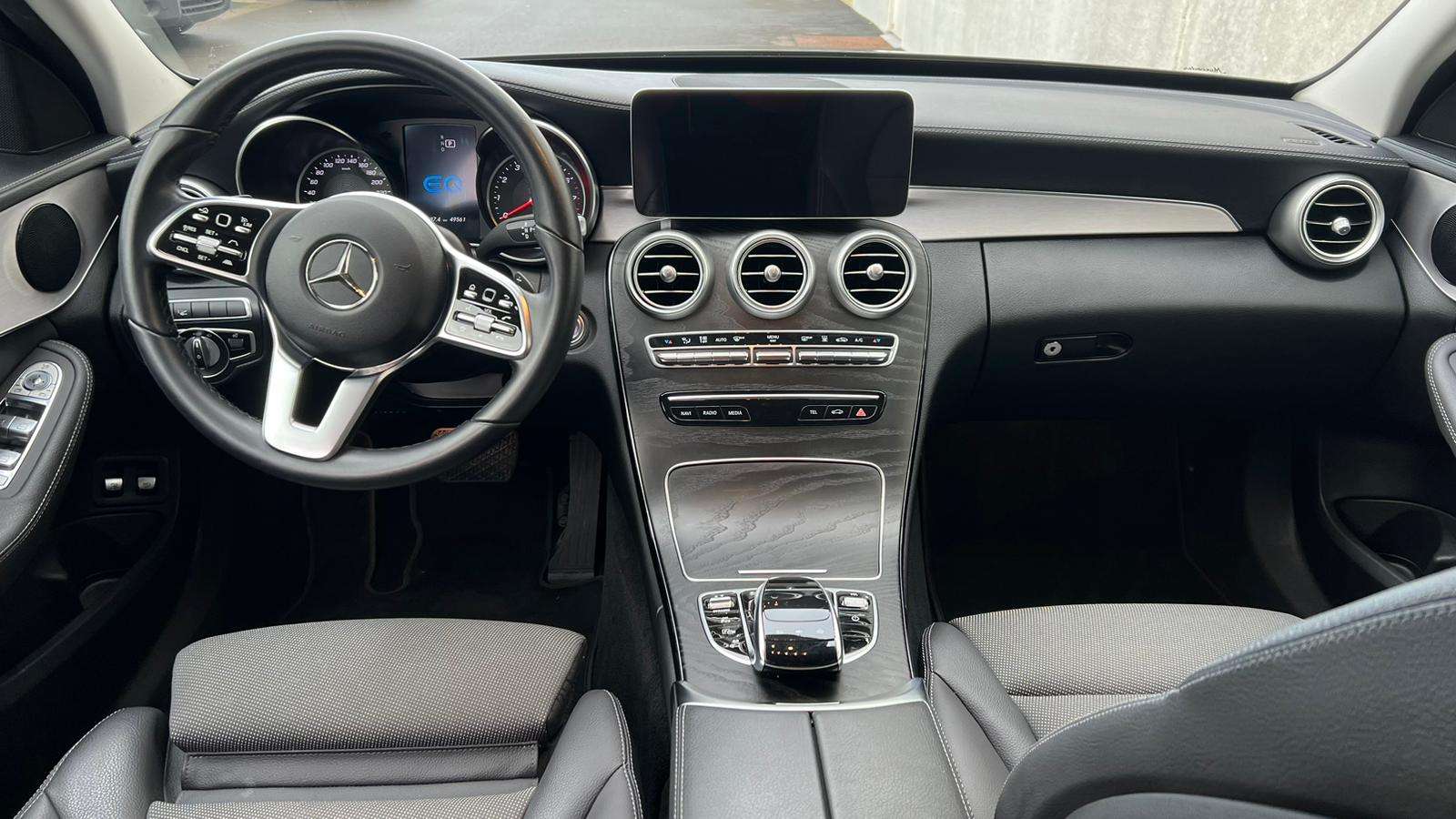Mercedes-Benz C 300 PHEV Business Solution Luxury Limited 9G-TRONIC hy