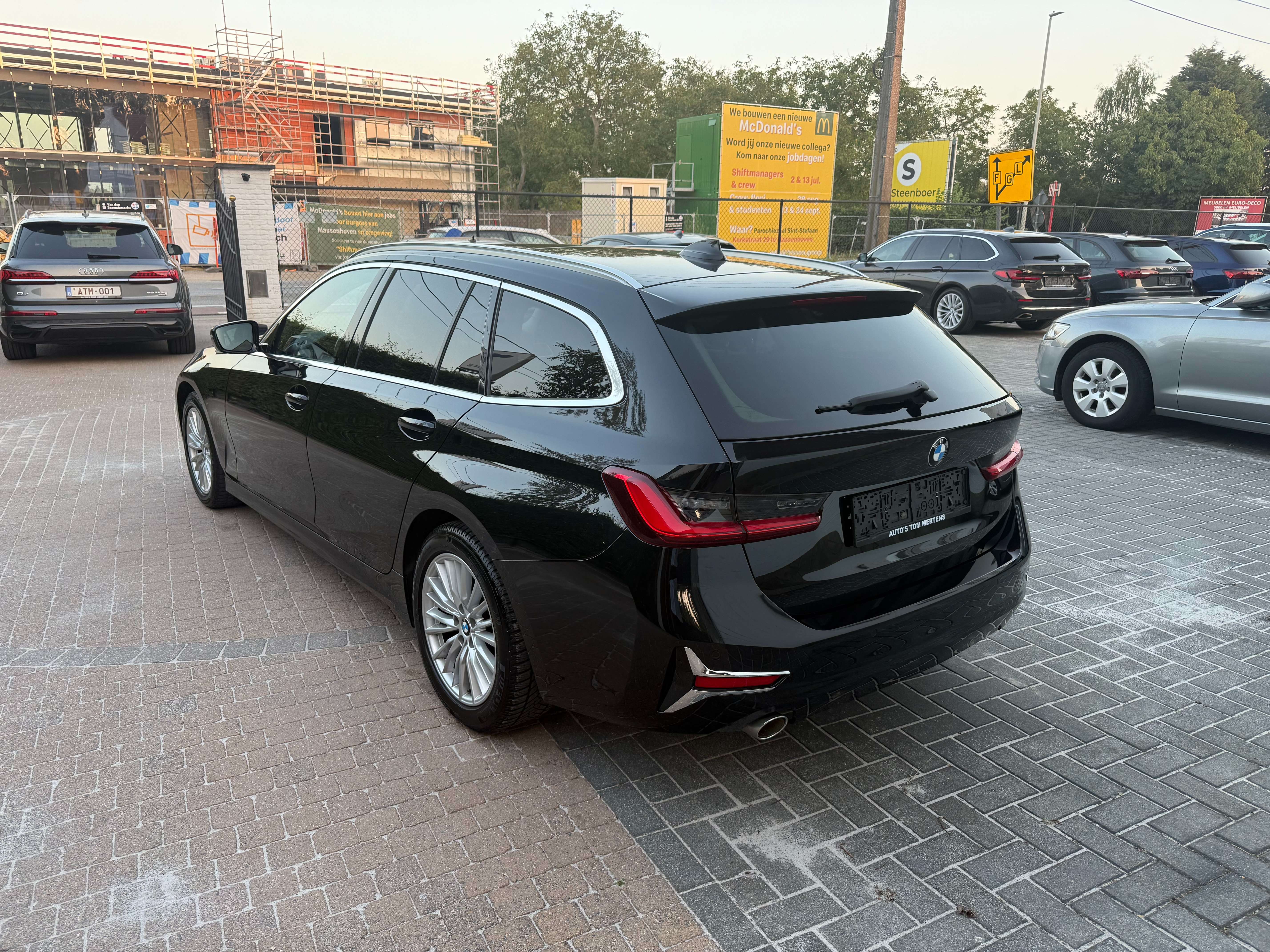 BMW 318 318d Touring Aut. Luxury Line/leder/Panodak/Airco