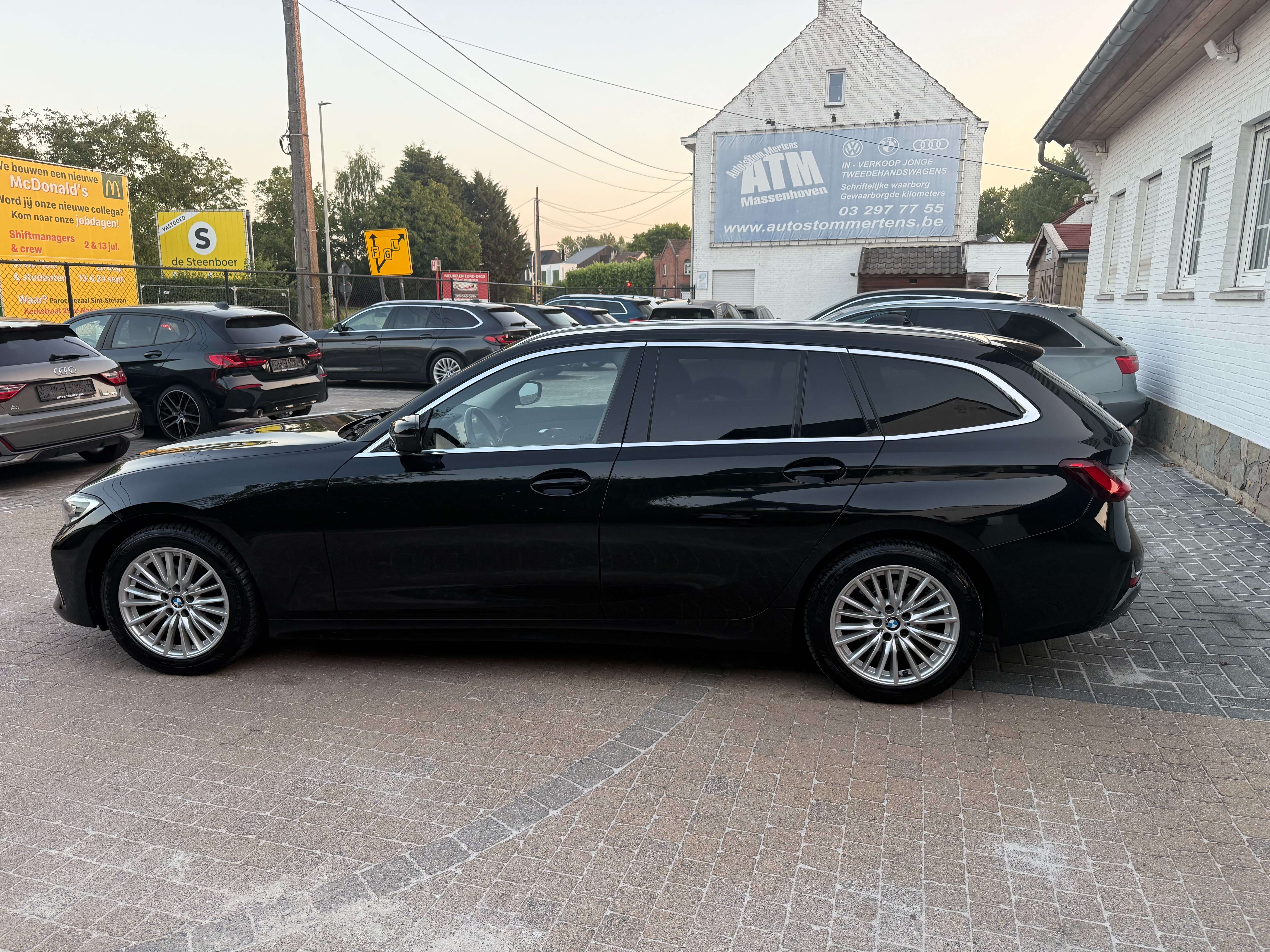 BMW 318 318d Touring Aut. Luxury Line/leder/Panodak/Airco