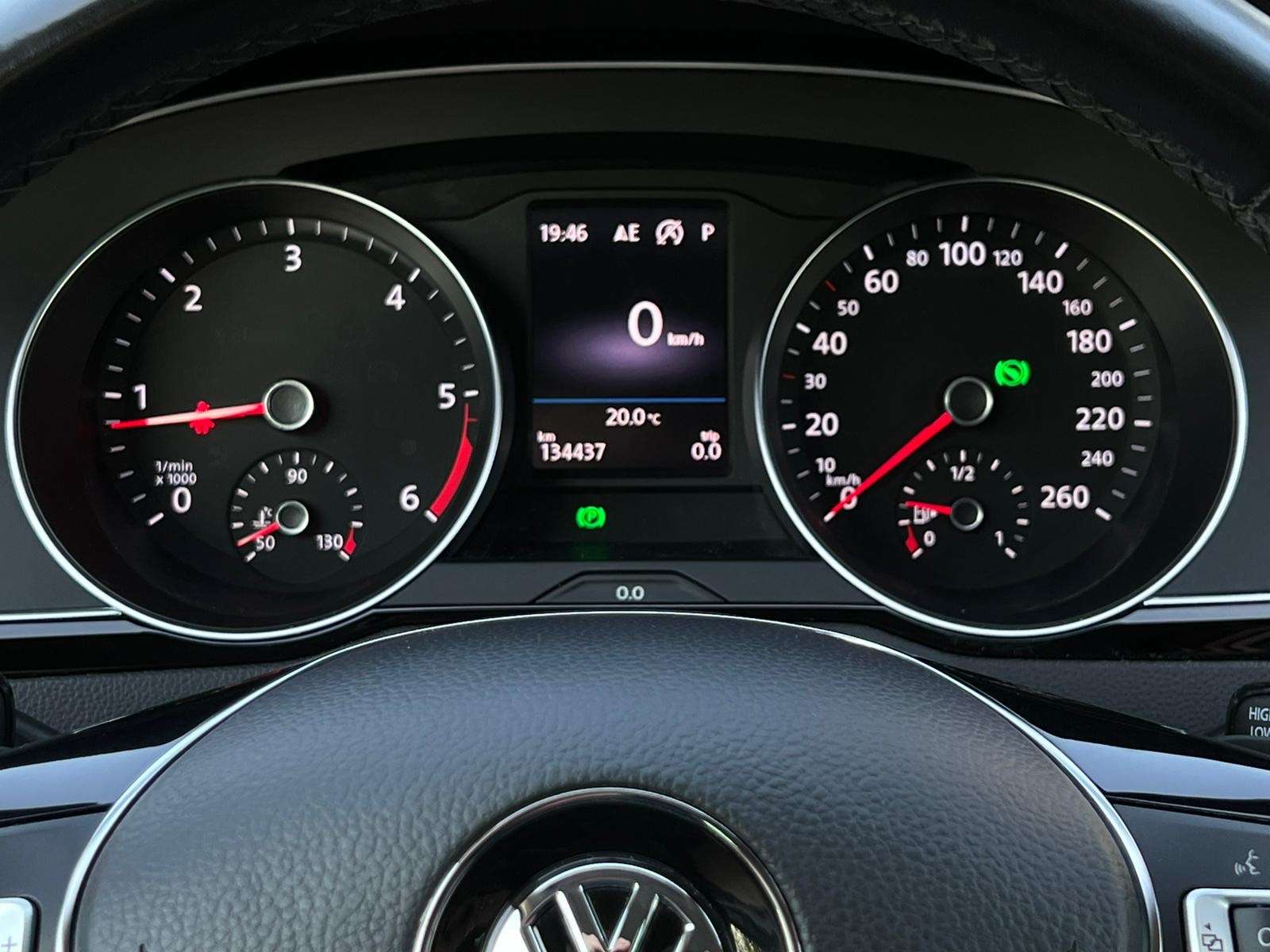 Volkswagen Passat Variant Passat SW 1.6 TDi Highline DSG TVAC CUIR/CAMERA/FU