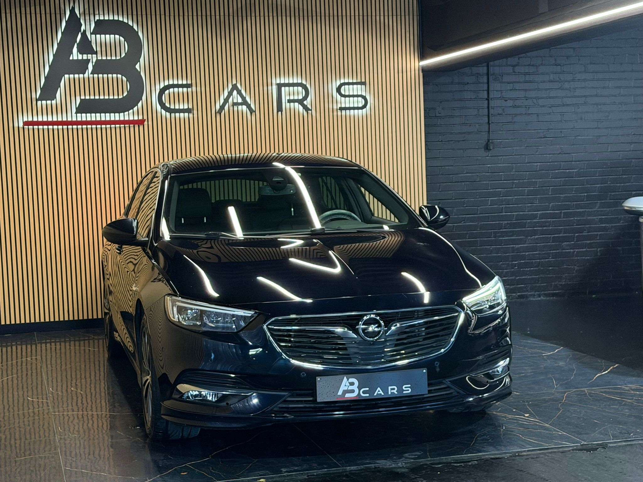 Opel Insignia 1.5i Turbo * OPC LINE * GARANTIE 12 MOIS * BOITE AUTO *