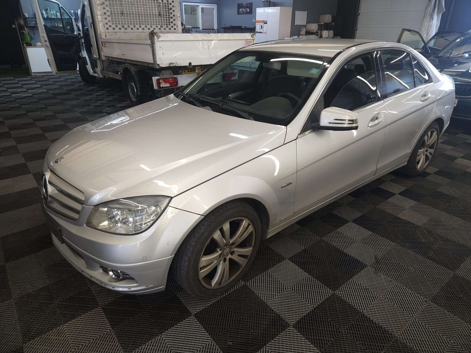 Mercedes-Benz C 220 CDI bj. 2009 Euro 5